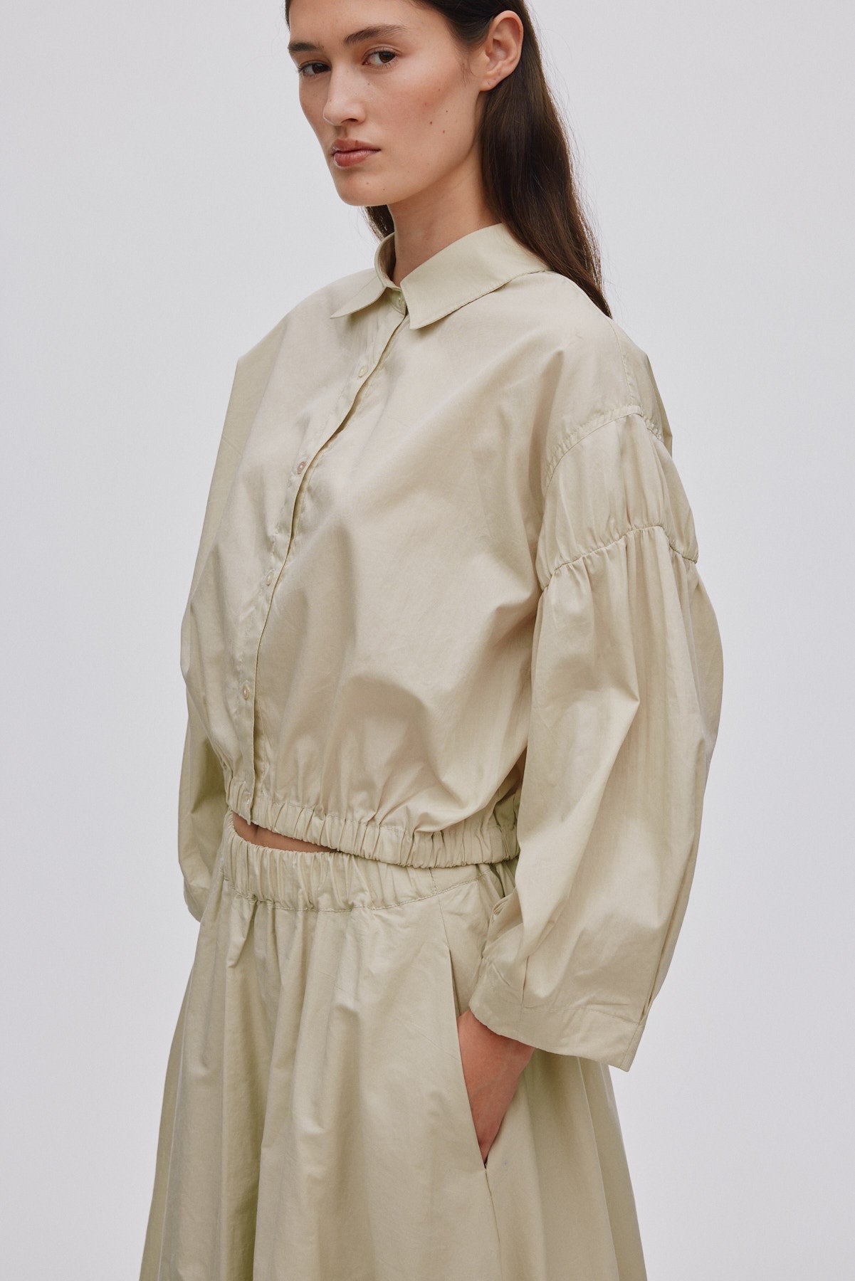 Poplin shirt box pleat sleeve - Veda I Pelican grey 4 - Rabens Saloner