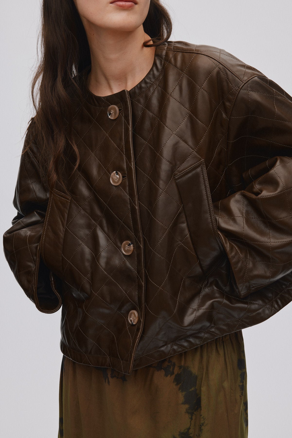 Berra - Quilted leather jacket I Olive 7 - Rabens Saloner