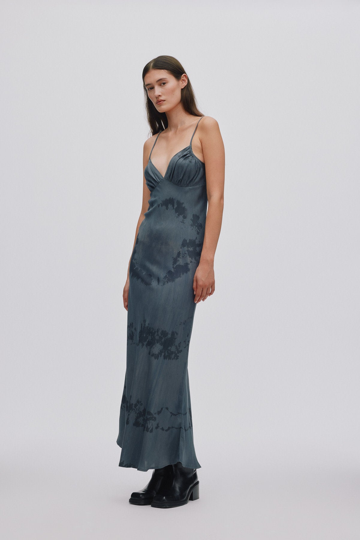 Cosmic ruched bust bias dress - Meluca I Anthracite combo