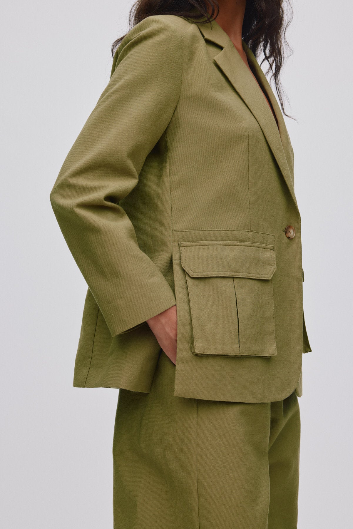 Sabila - Soft tailoring cargo jacket I Pale Khaki 3 - Rabens Saloner