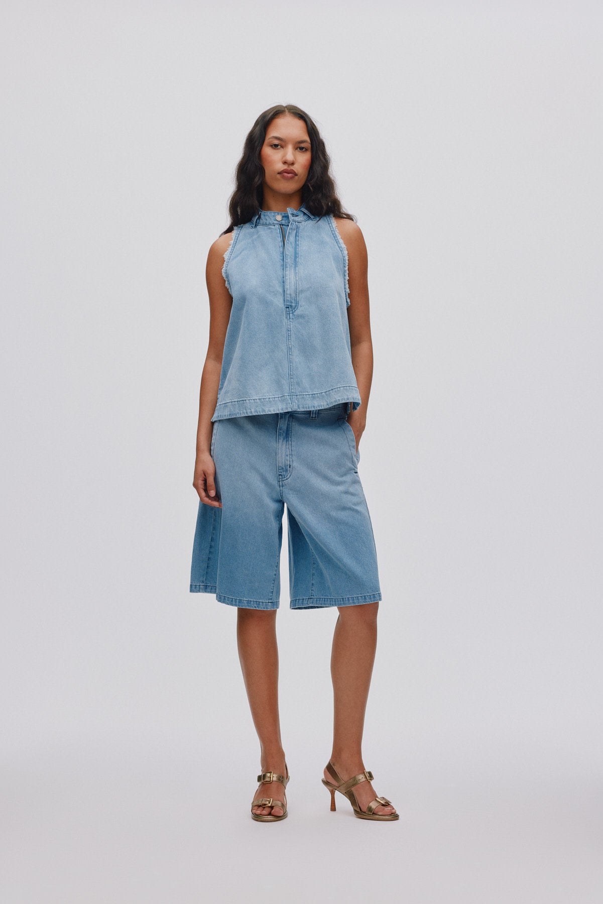 Raha - Light denim wide shorts I Light washed denim 1 - Rabens Saloner