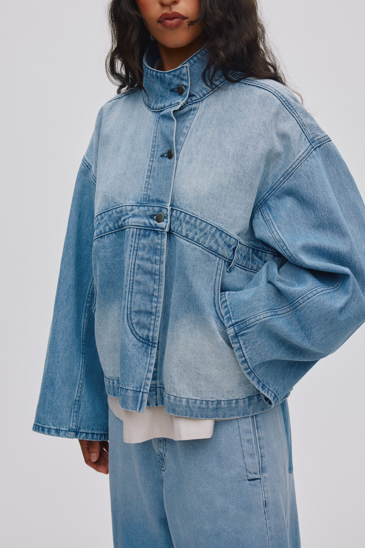Donela - Denim jacket I Light washed denim Light washed denim XS 4 - Rabens Saloner