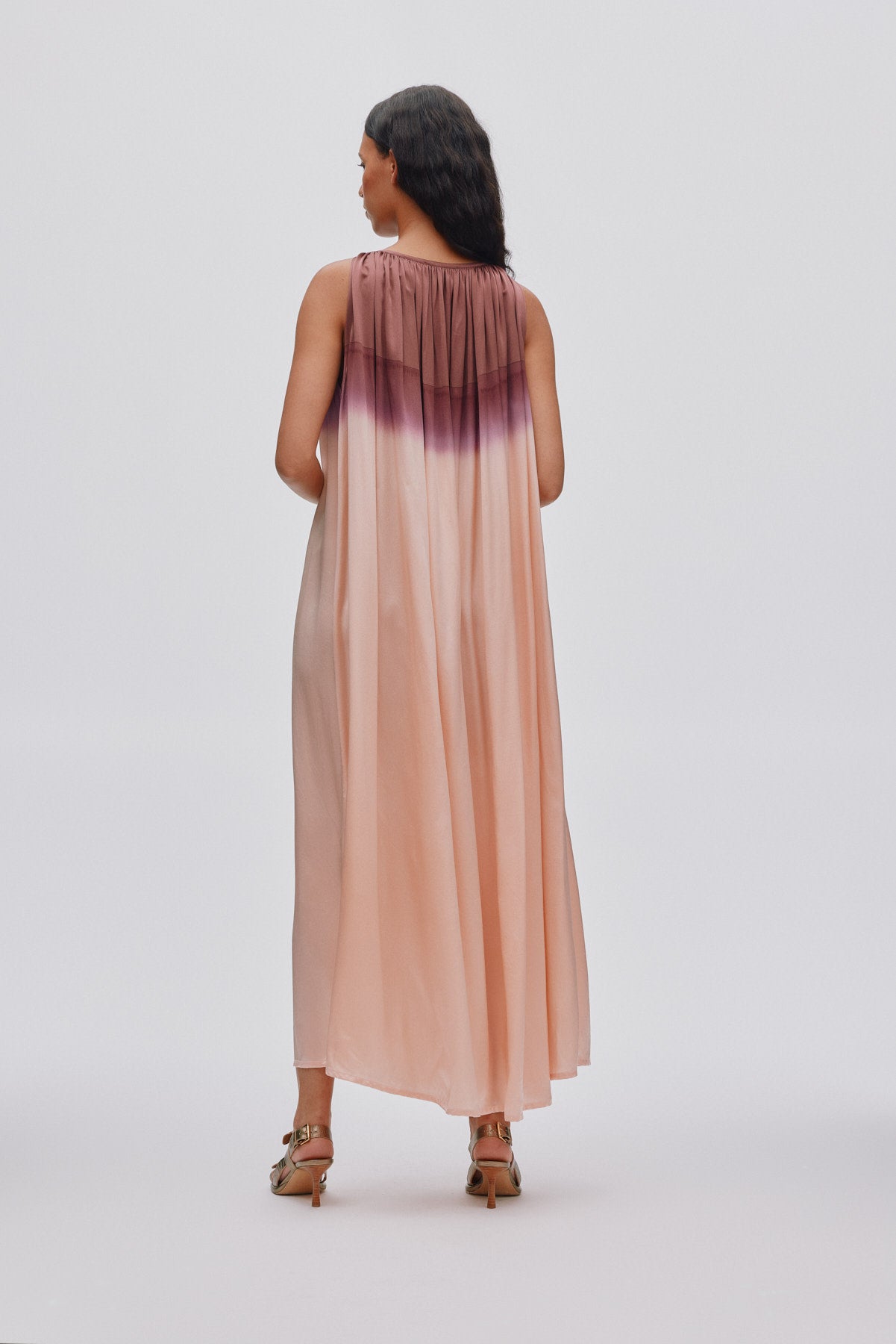 Sabah - Horizon gathered halter dress I Blush combo 2 - Rabens Saloner