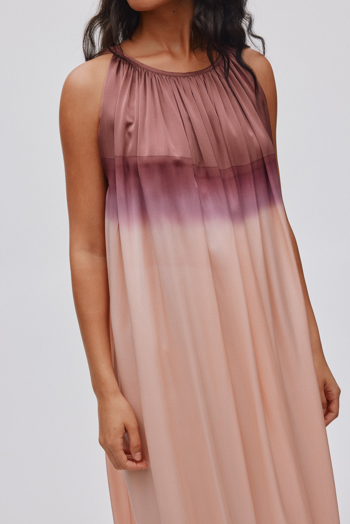 Sabah - Horizon gathered halter dress I Blush combo 3 - Rabens Saloner