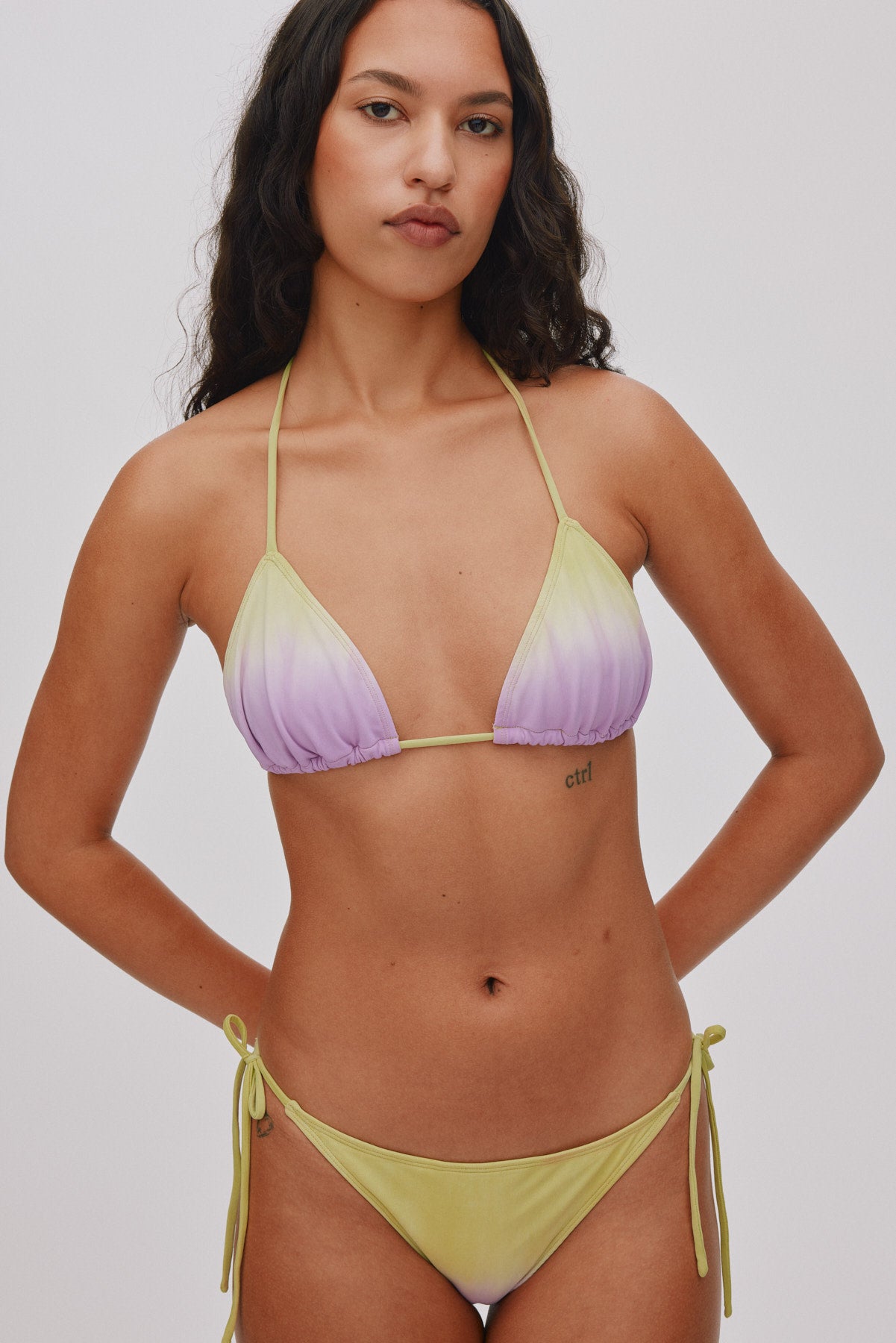 Leise - Fusion string bottom I Mandarin pink 4 - Rabens Saloner