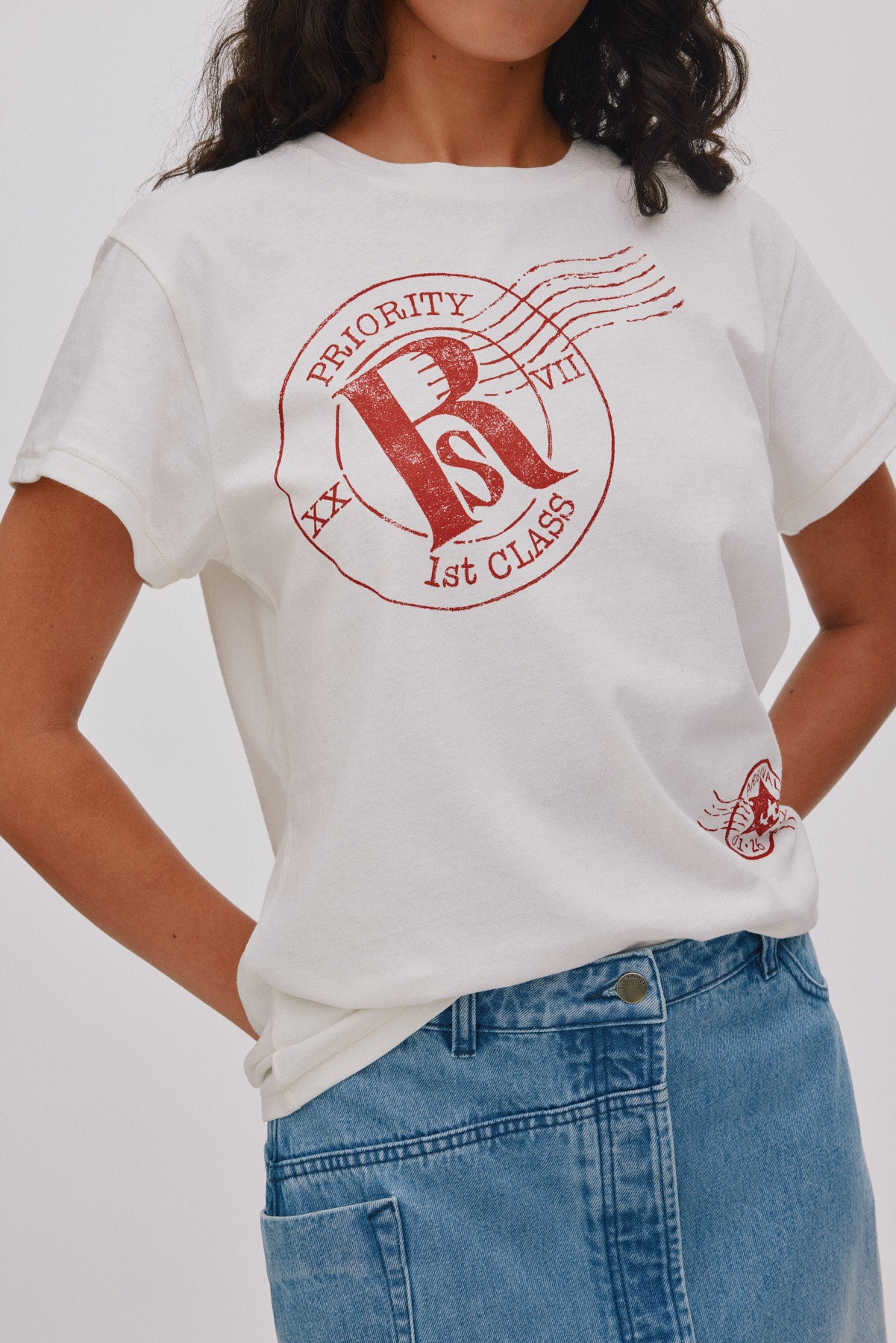 Ambla - Postal t-shirt I Chalk 2 - Rabens Saloner