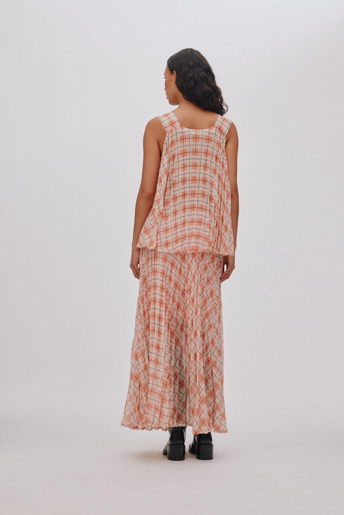 Saki - Transparent check skirt I Mandarin pleat 2 - Rabens Saloner