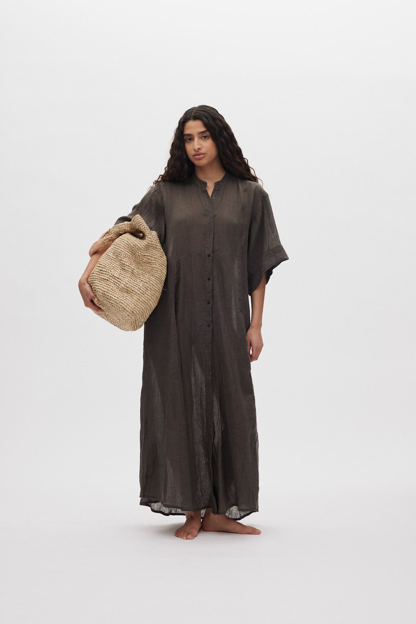 Susi - Crinkled long kaftan I Faded black 3 - Rabens Saloner