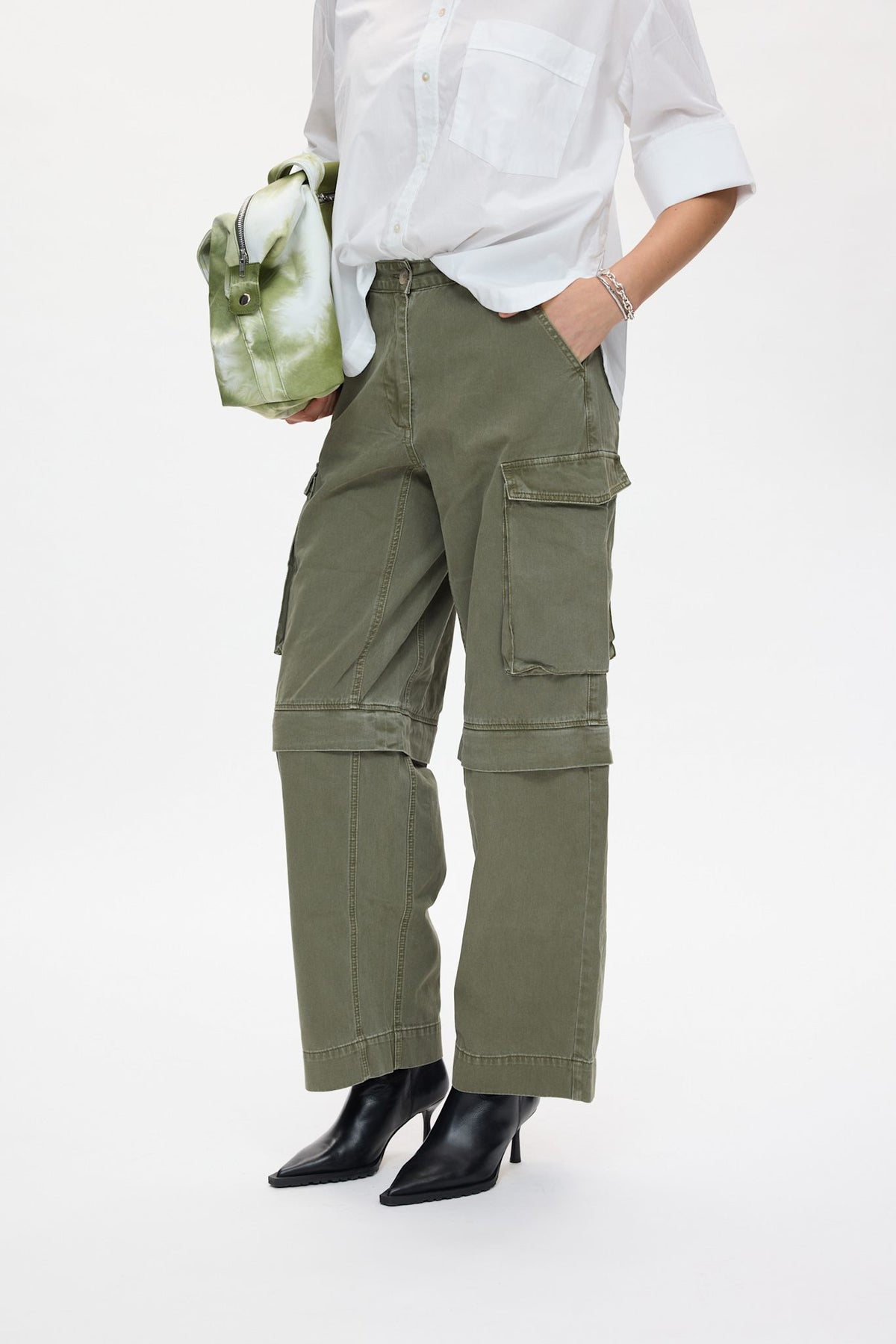 Frema - Canvas cargo pants I Washed sage 2 - Rabens Saloner