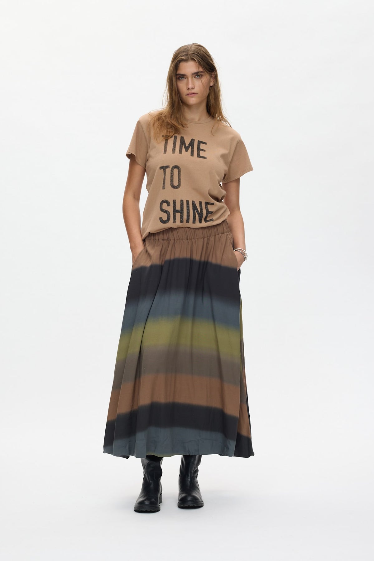 Ambla - Time to shine t-shirt I Tobacco 4 - Rabens Saloner