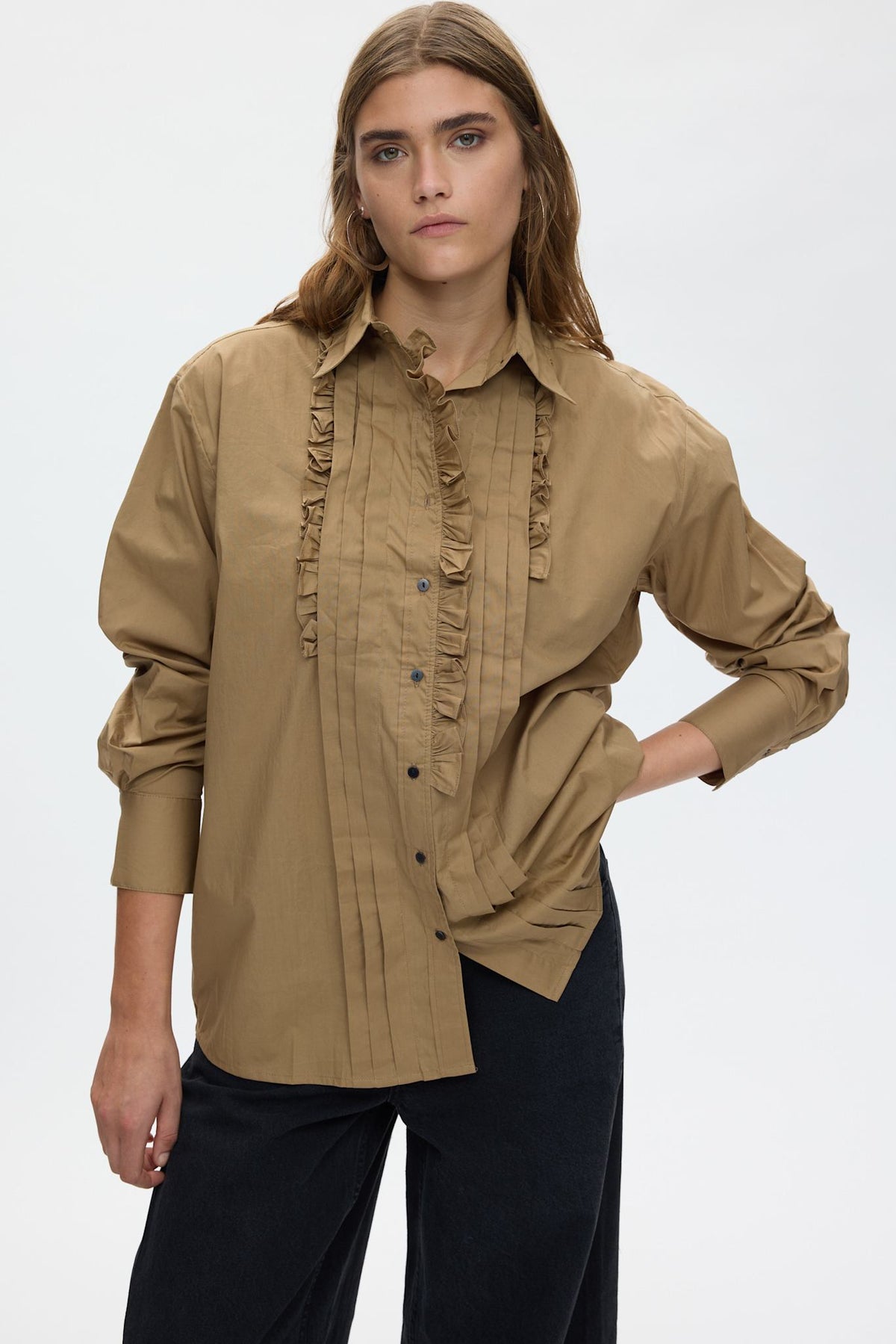 Dim - Poplin front frill shirt I Havanna brown 2 - Rabens Saloner