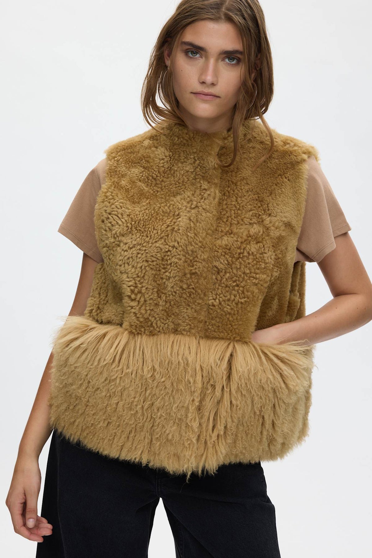 Channe - Shearling vest I Camel 2 - Rabens Saloner