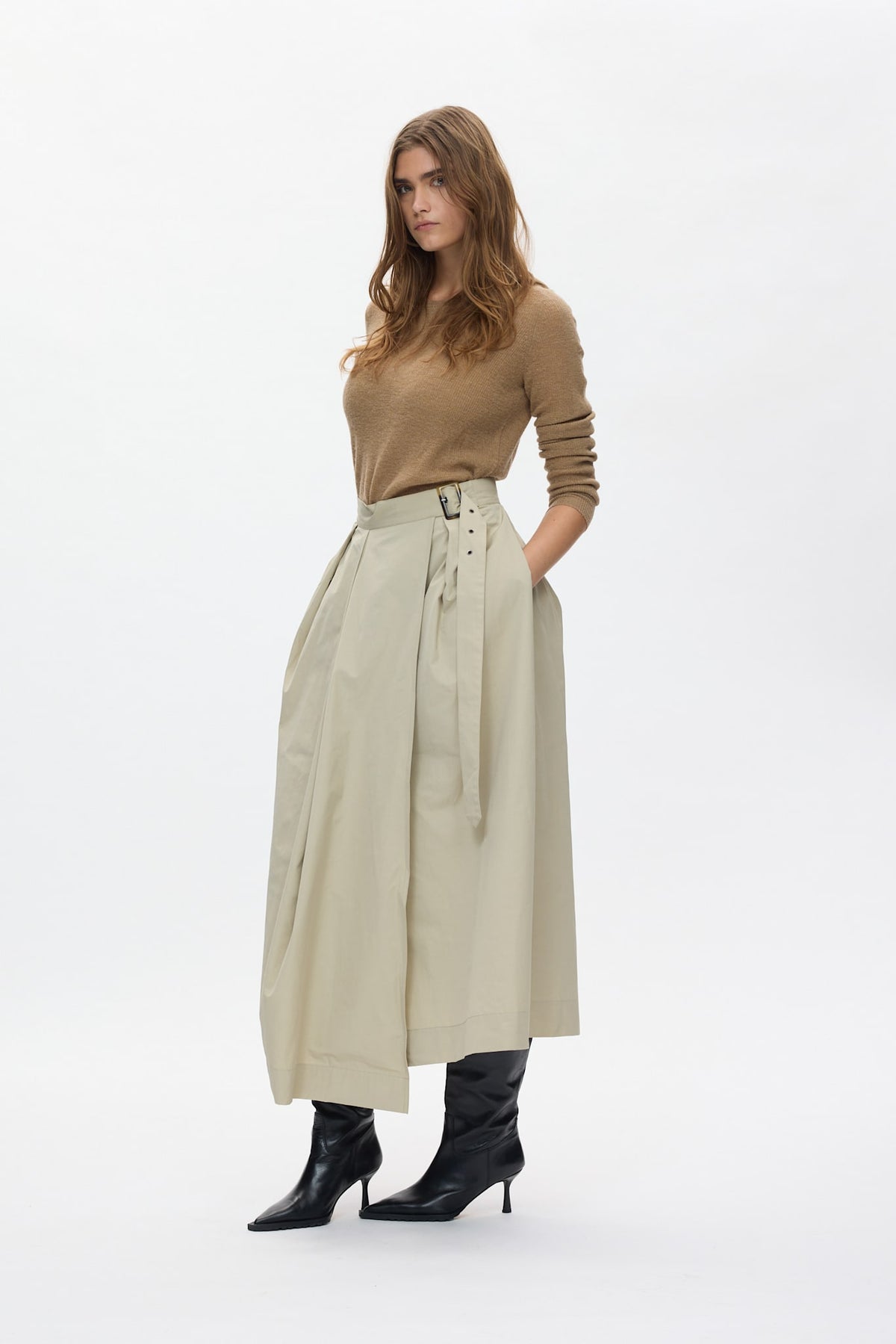Esila - Weightless wrap skirt I Dark chalk 1 - Rabens Saloner