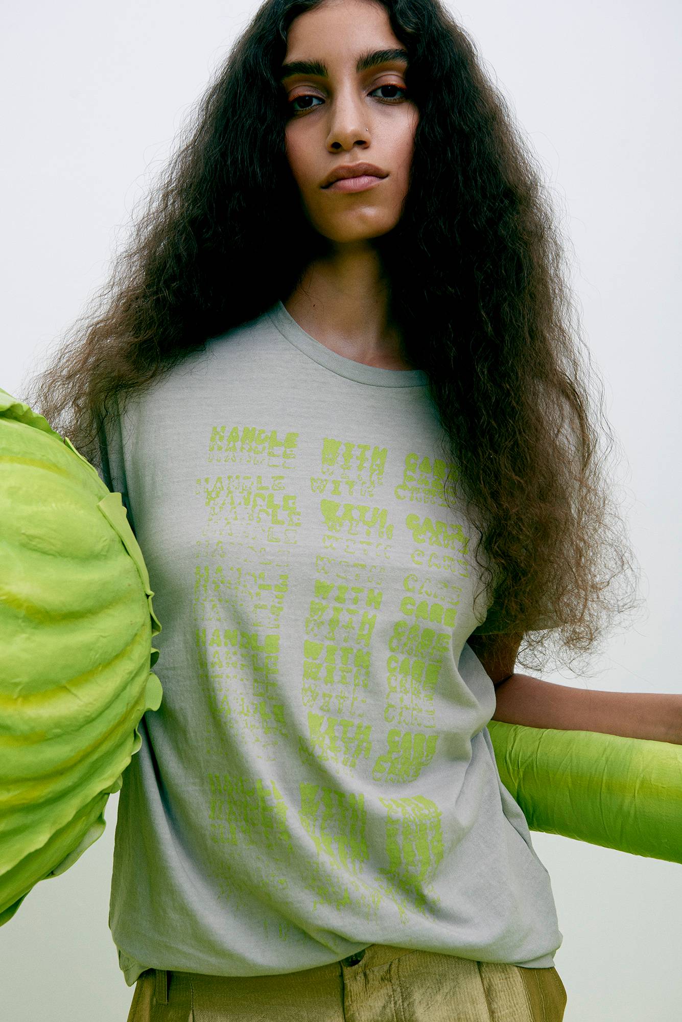 Ambla - Handle with care t-shirt I Dove 3 - Rabens Saloner