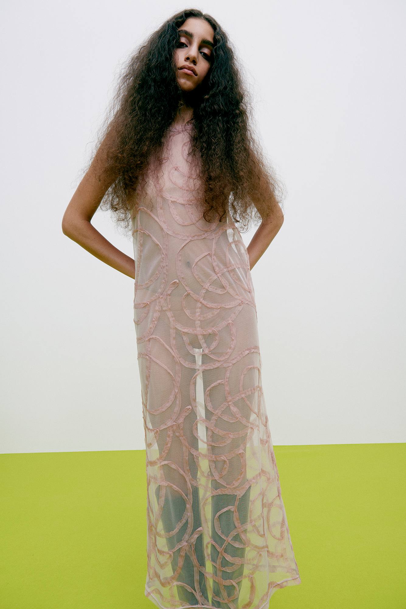 Vita - Scribble long dress I Blush 9 - Rabens Saloner