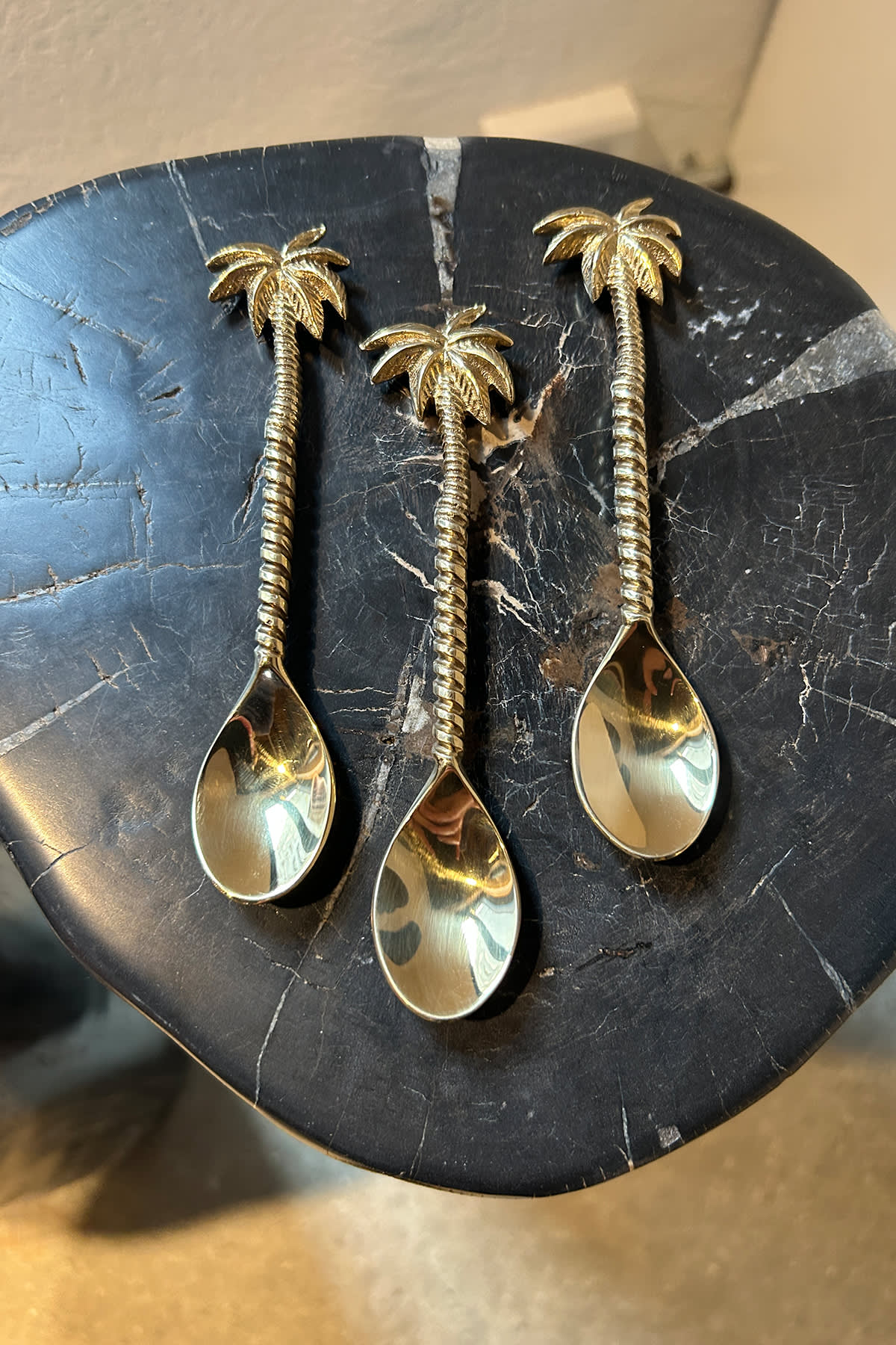 Swirl Spoon - Rabens Apartment I Palm 2 - Rabens Saloner