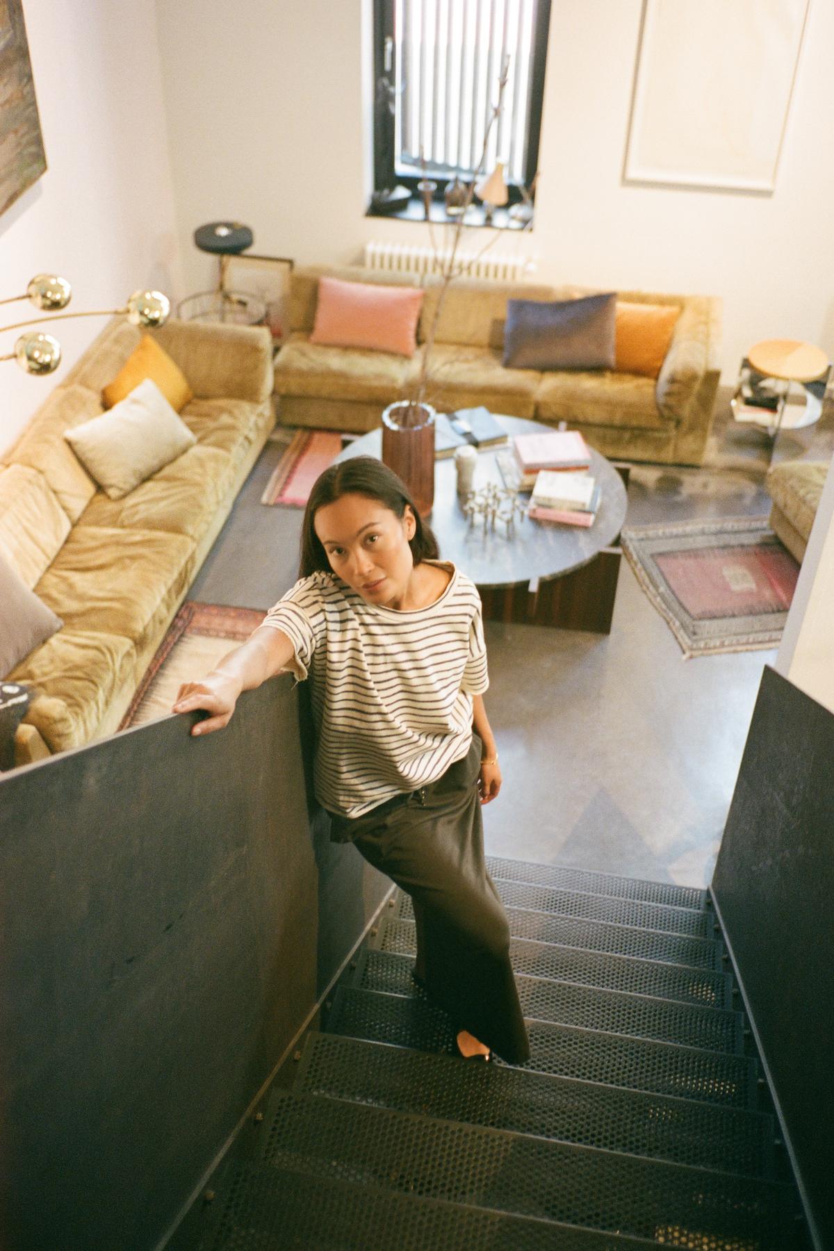 Hanni - Light stretch long skirt I Faded black 2 - Rabens Saloner