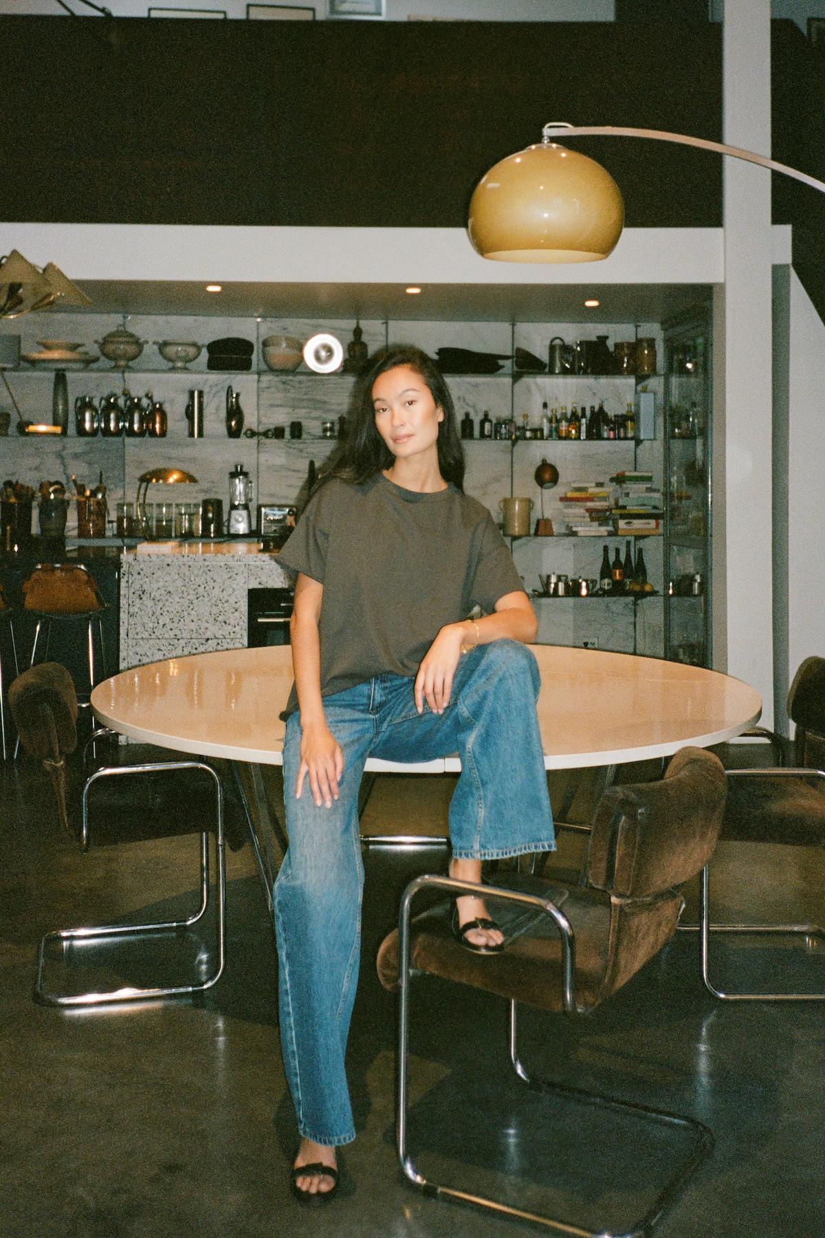 Margot - Light stretch cropped t-shirt I Faded black 2 - Rabens Saloner