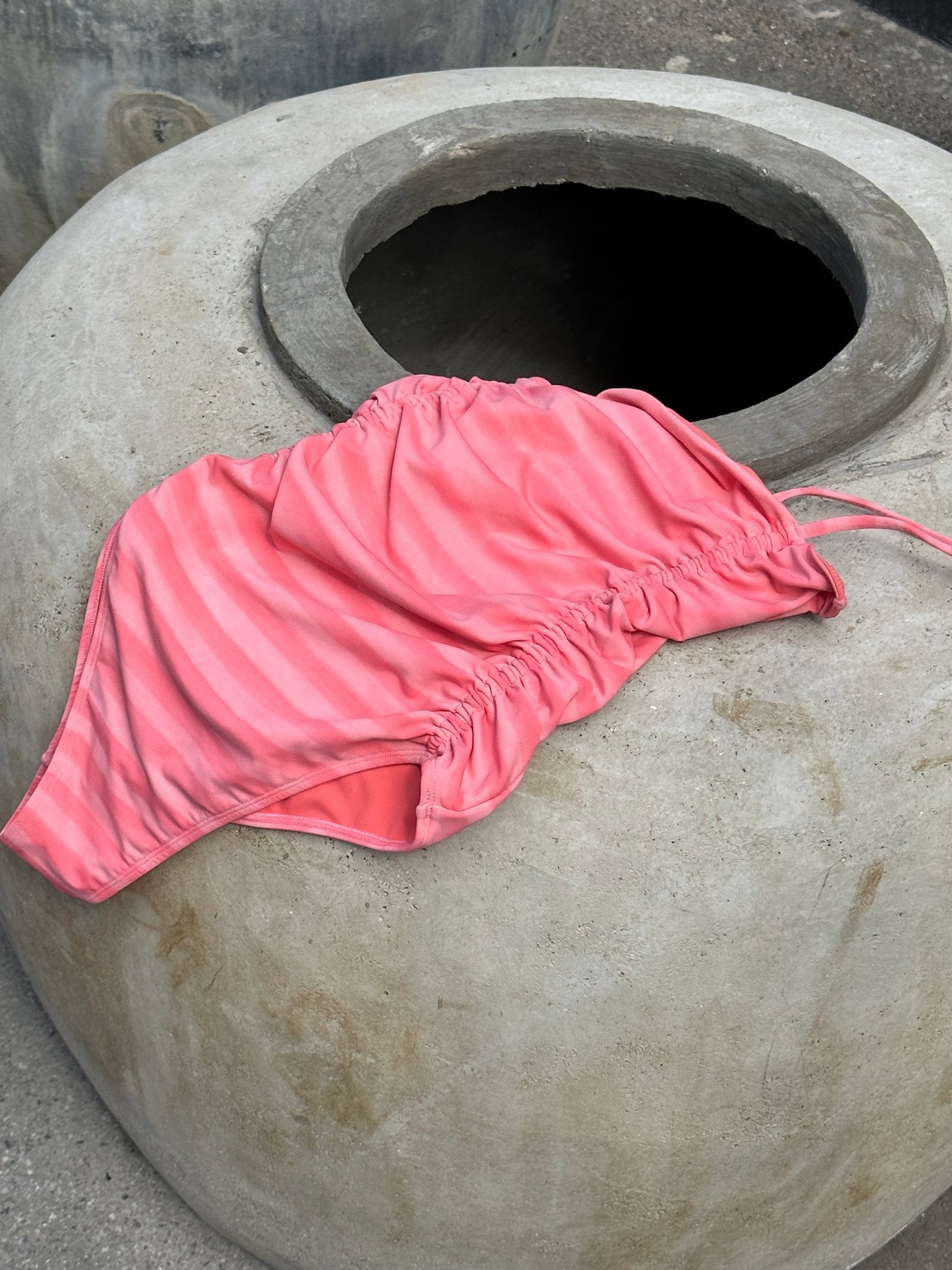 Blurred line swimsuit - Sali I Pink combo