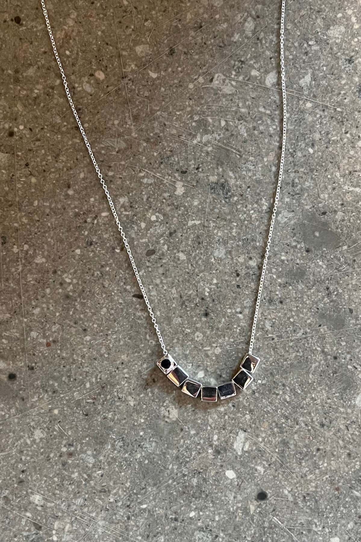 Nafsu - Silver Square Beads Necklace I Silver 1 - Rabens Saloner