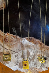 Nafsu - Escapulario necklace I Dark stone    4 - Rabens Saloner