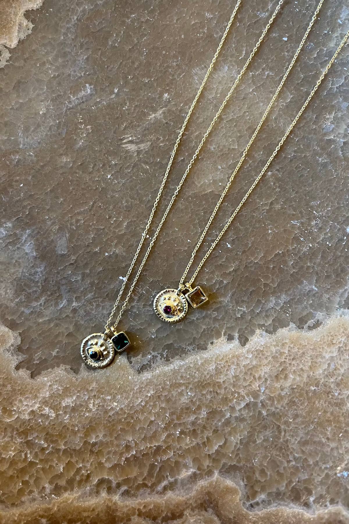 Nafsu - Necklace w/eye and square pendant I Bright combo 1 - Rabens Saloner