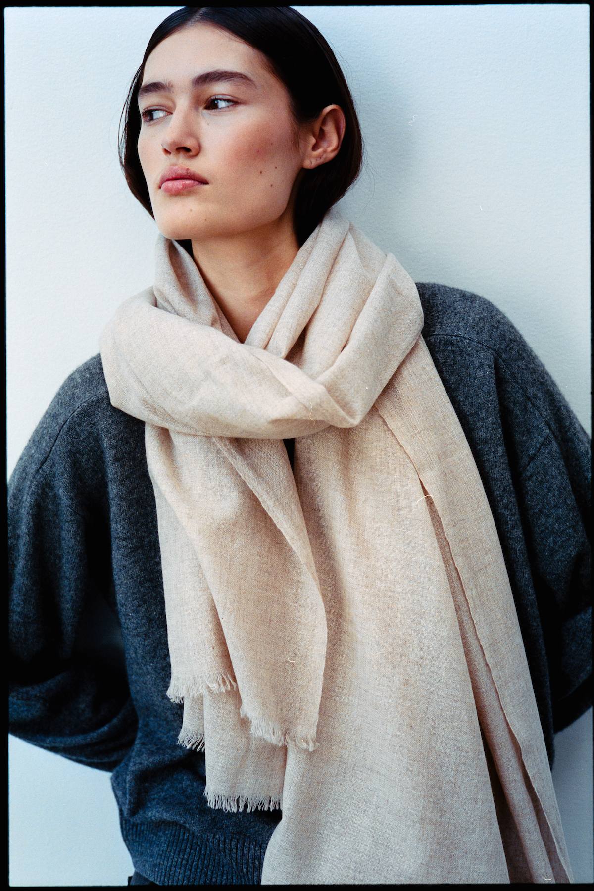 Caroliva - Wool cash scarf I Oatmeal melange 2 - Rabens Saloner