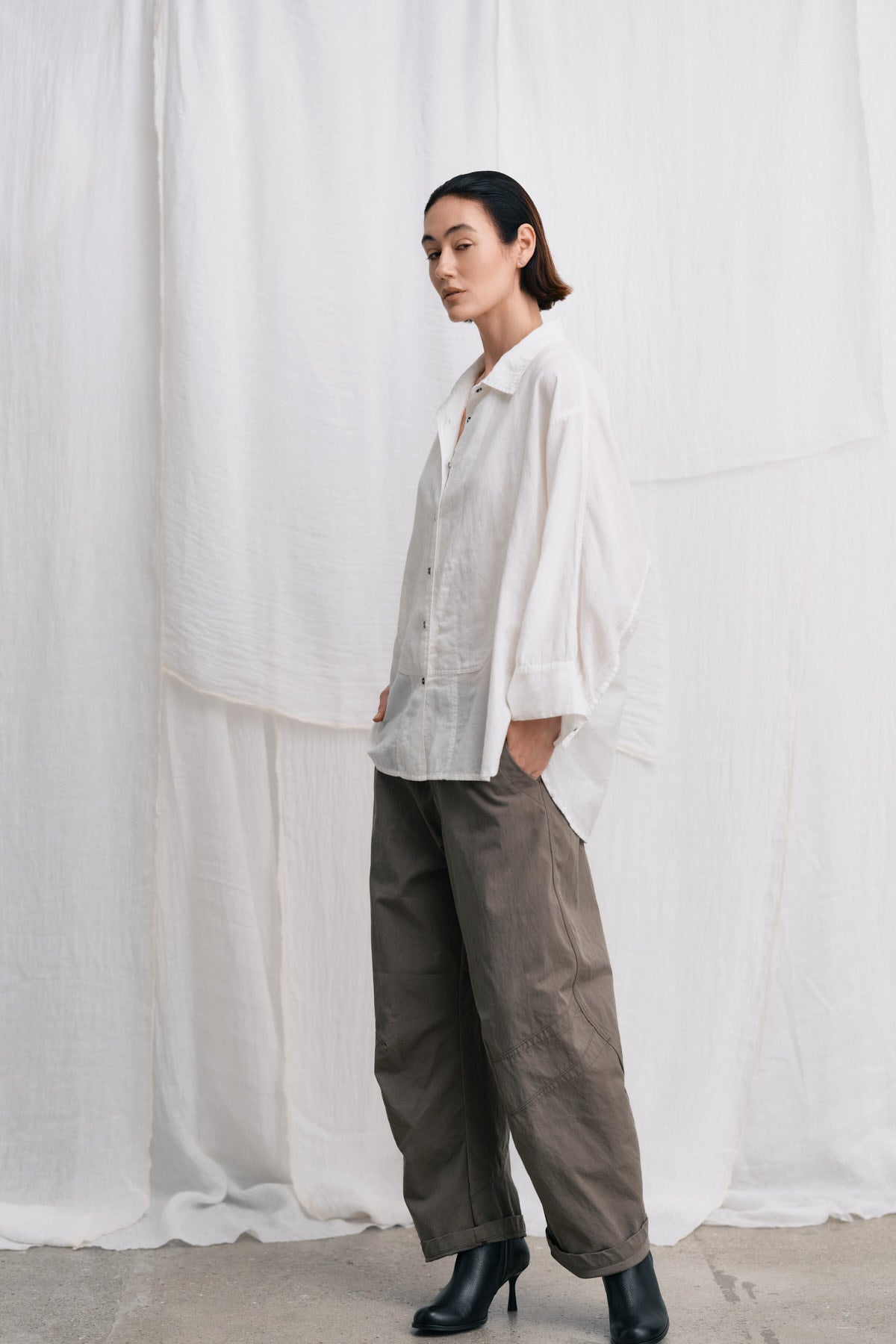 Chloe - Cotton shirt I White 7 - Rabens Saloner