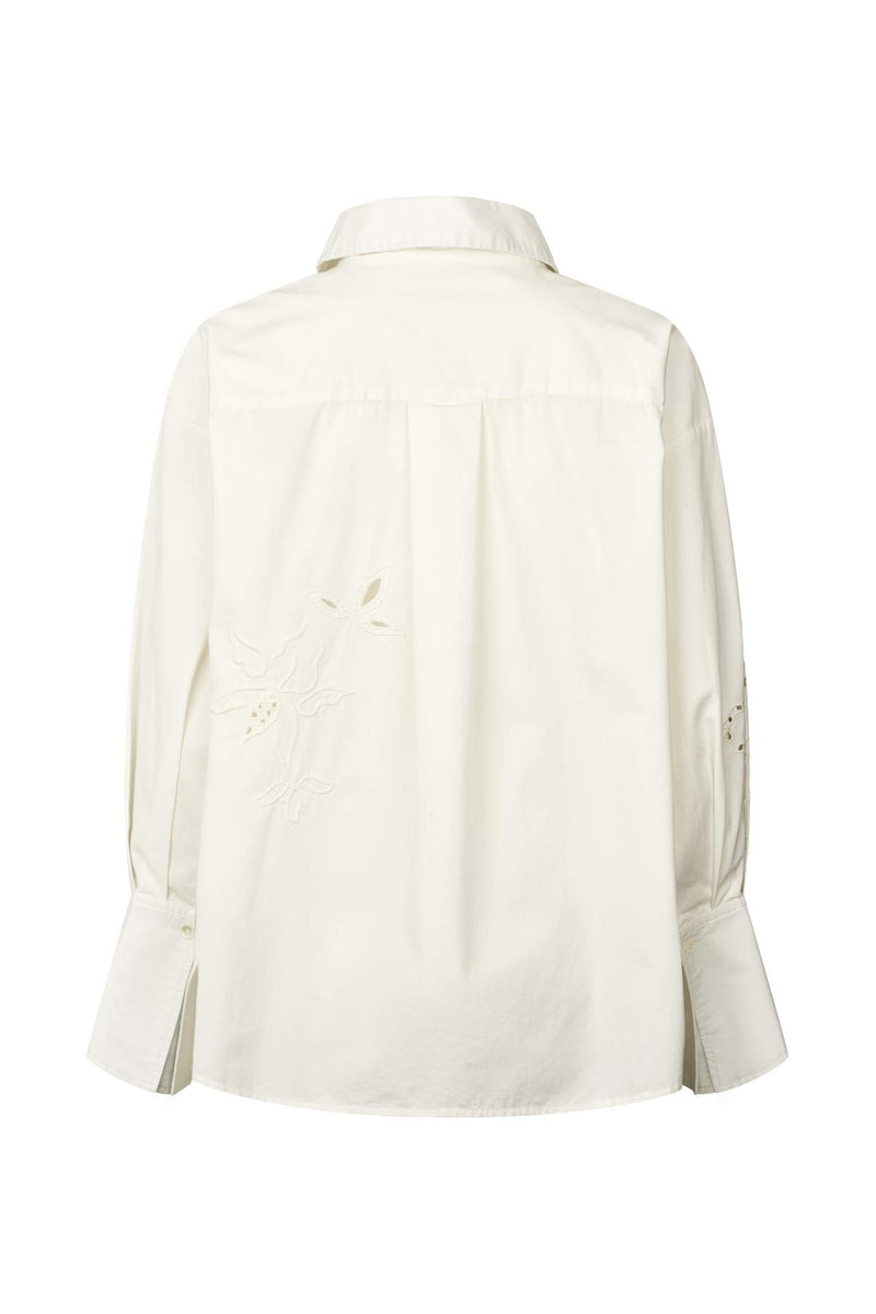 Ika - Lotus lace shirt I Off white    5 - Rabens Saloner