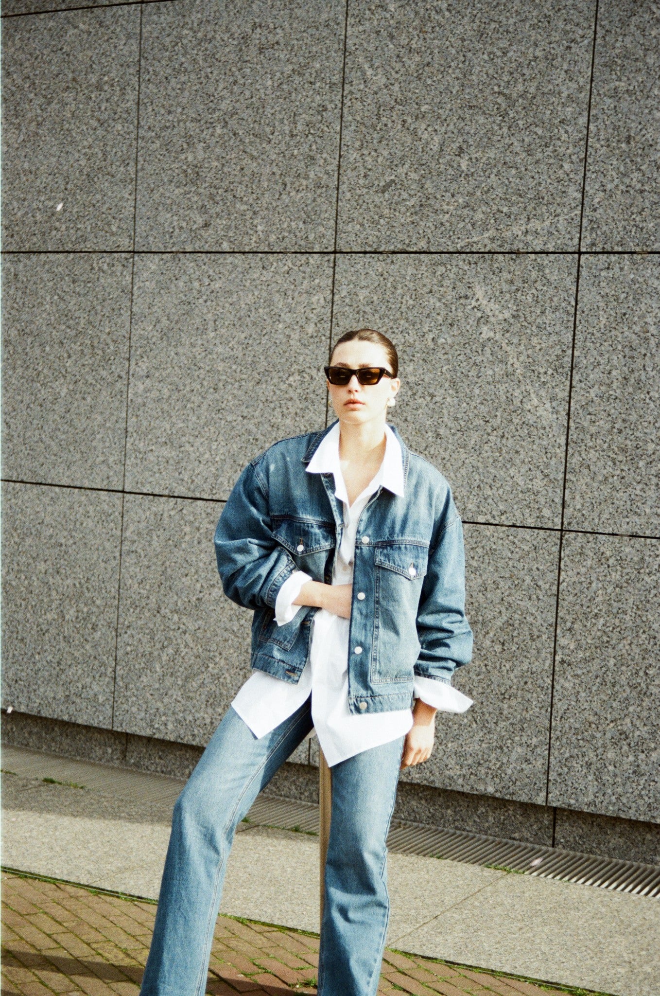 Hellelou - Denim jacket I Washed indigo 2 - Rabens Saloner