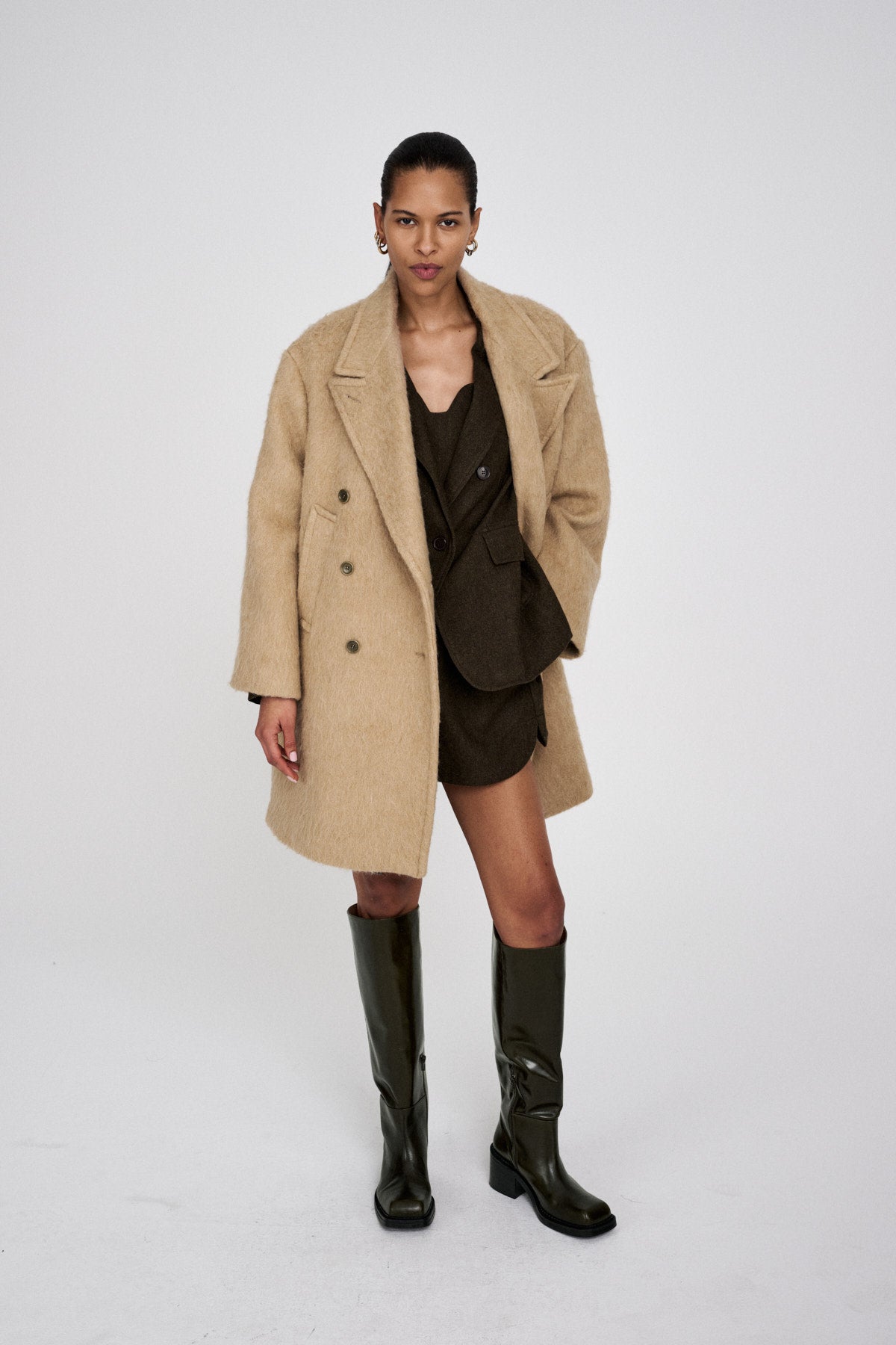 Leanna - Fuzzy oversized coat I Oatmeal 3 - Rabens Saloner