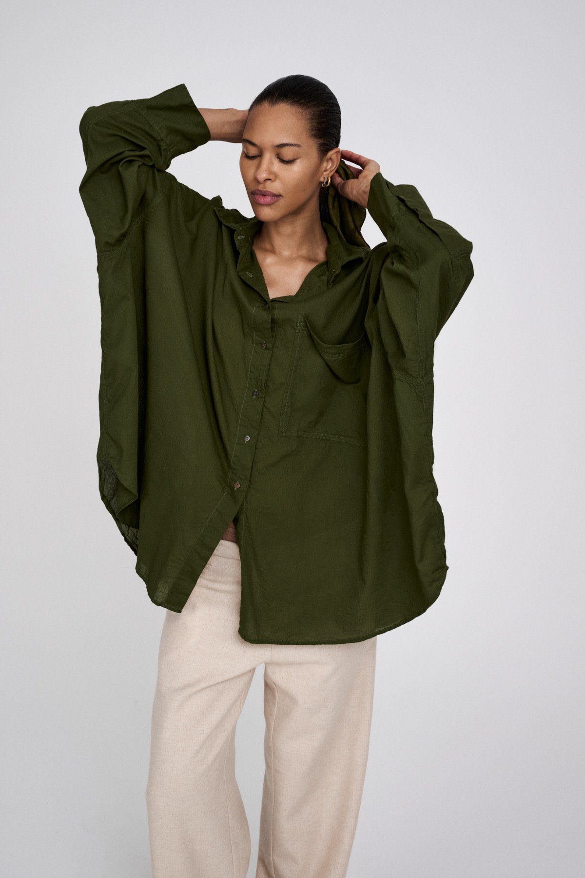 Noah - Cotton oversized shirt I Army Green 2 - Rabens Saloner