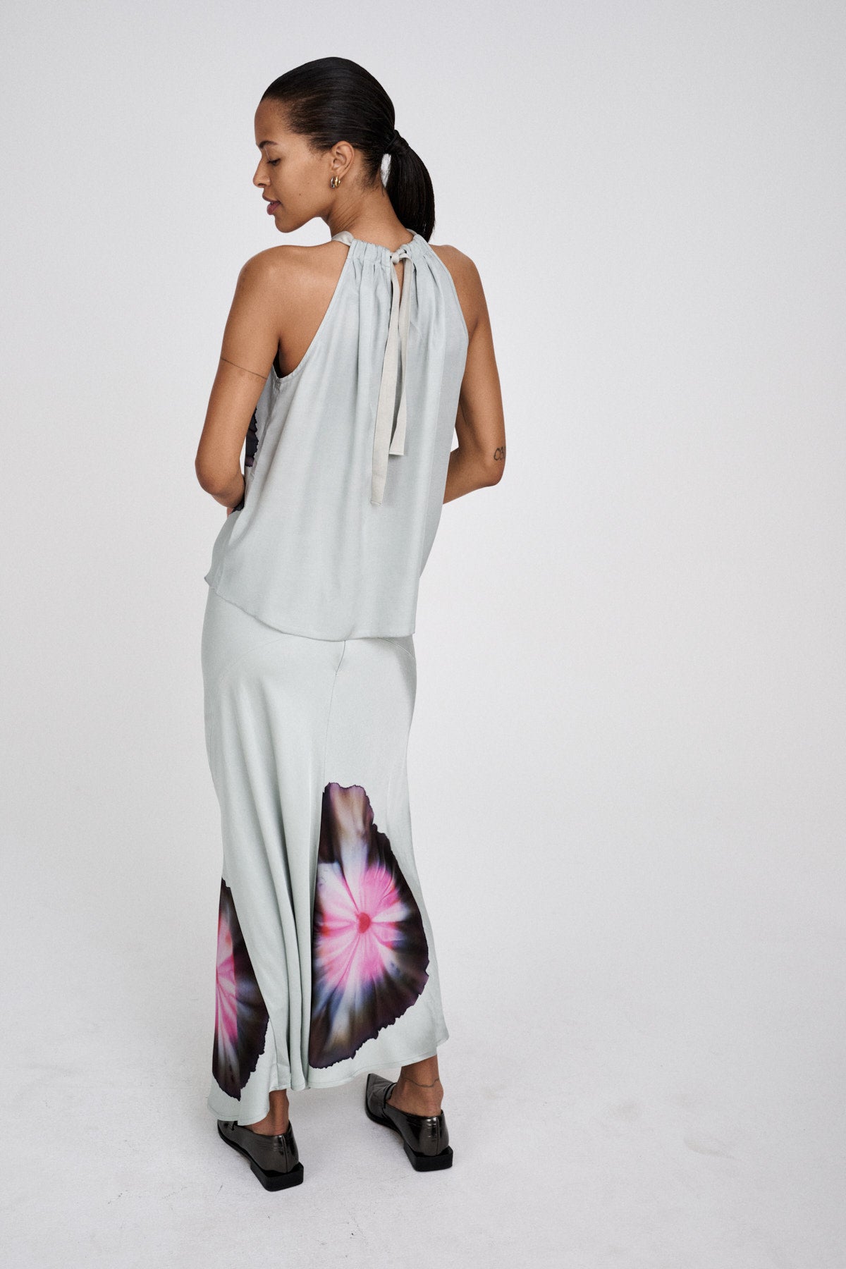 Anemone - Bloom insert skirt I Aluminium combo 3 - Rabens Saloner