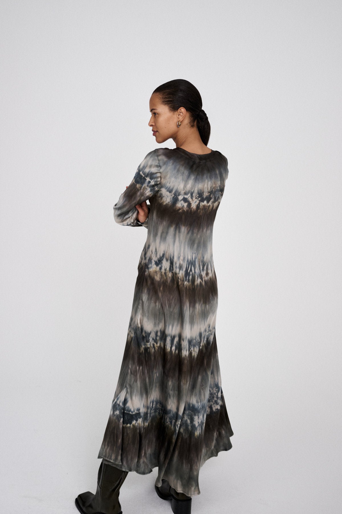 Karin - Arizona long sleeve bias dress I Cement combo 4 - Rabens Saloner