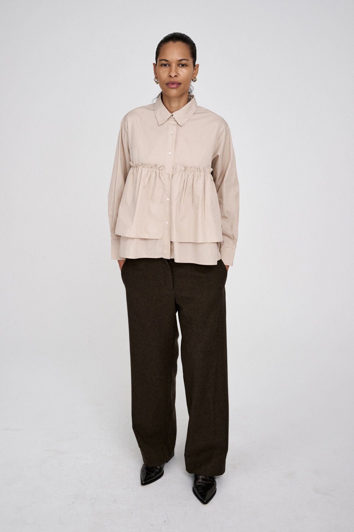 Shaker - Poplin frill shirt I White 3 - Rabens Saloner