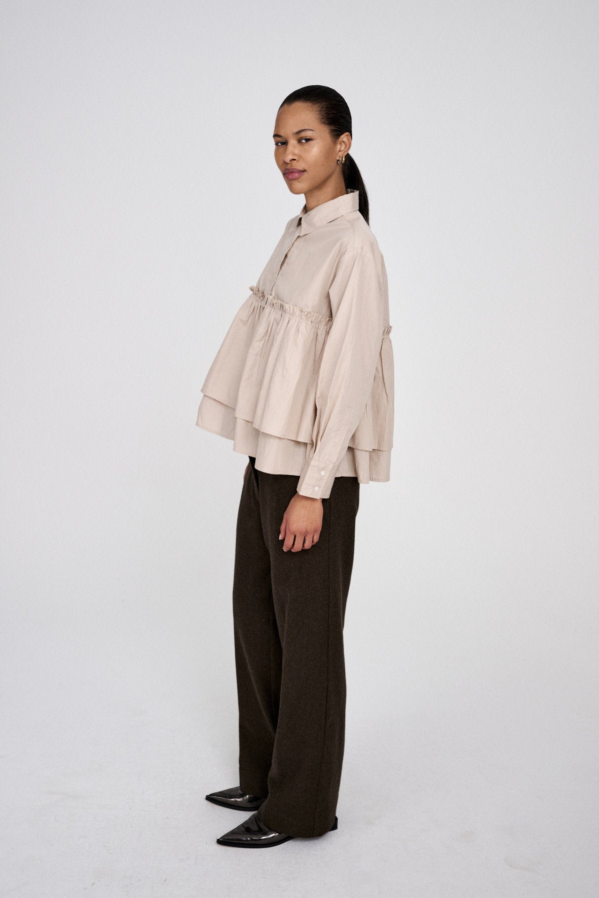 Shaker - Poplin frill shirt I White 4 - Rabens Saloner