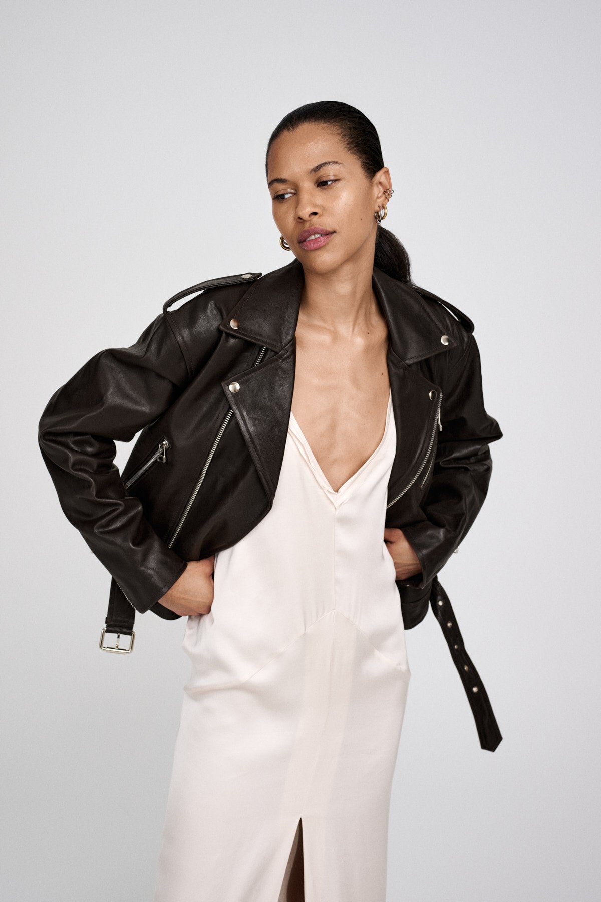 Davine - Leather biker jacket I Coffee 2 - Rabens Saloner