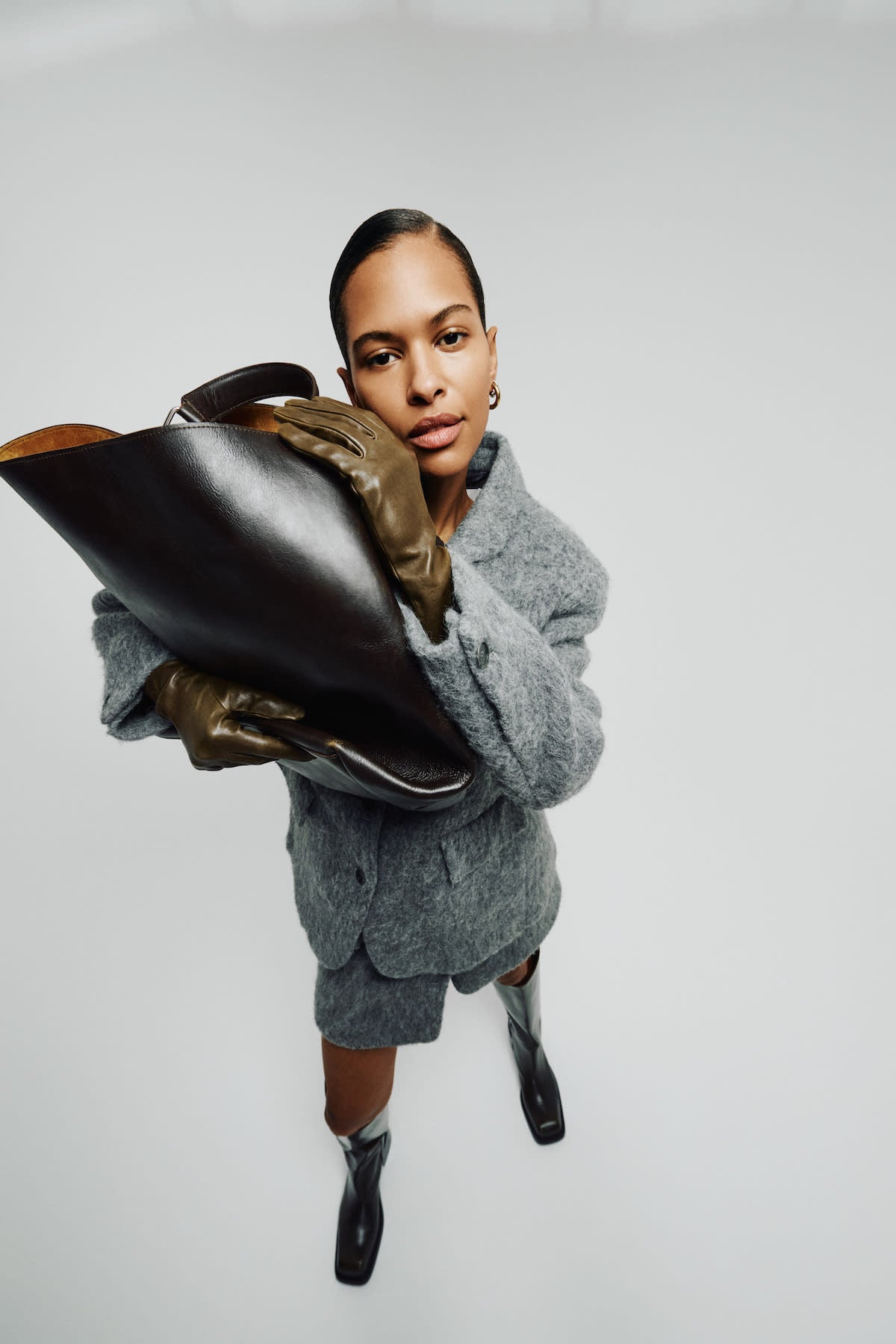 Daya - Leather large bucket bag I Coffee 3 - Rabens Saloner