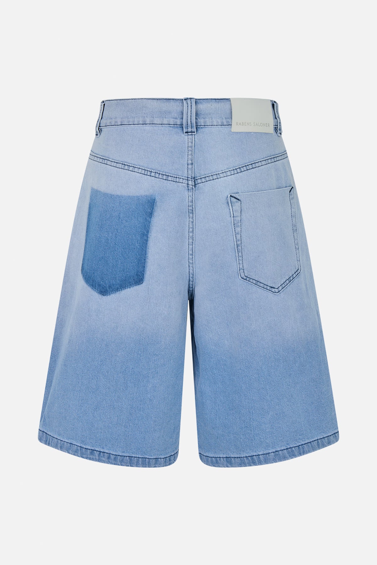 Raha - Denim light wide shorts I Light washed denim 7 - Rabens Saloner