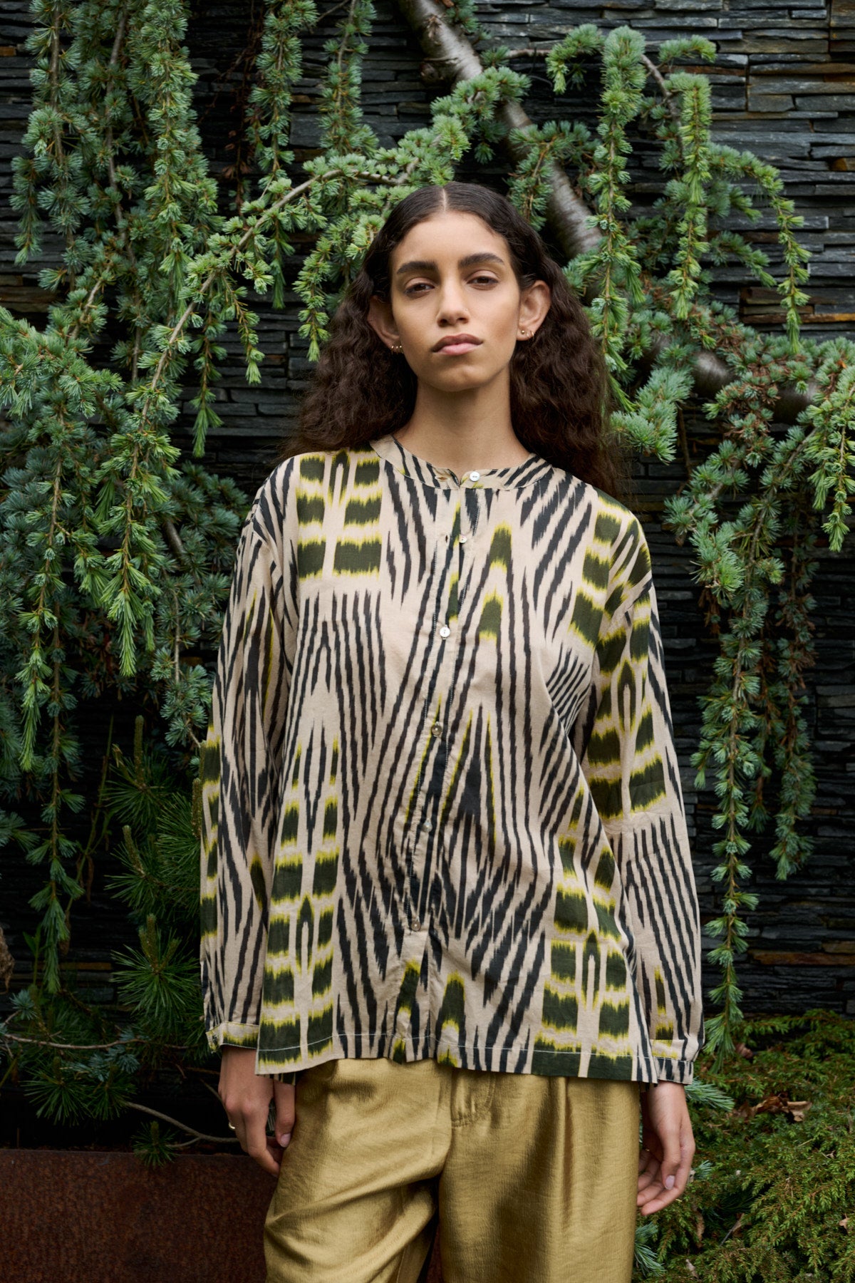 Sibyl - Ikat voile shirt I Forest pink sand 7 - Rabens Saloner