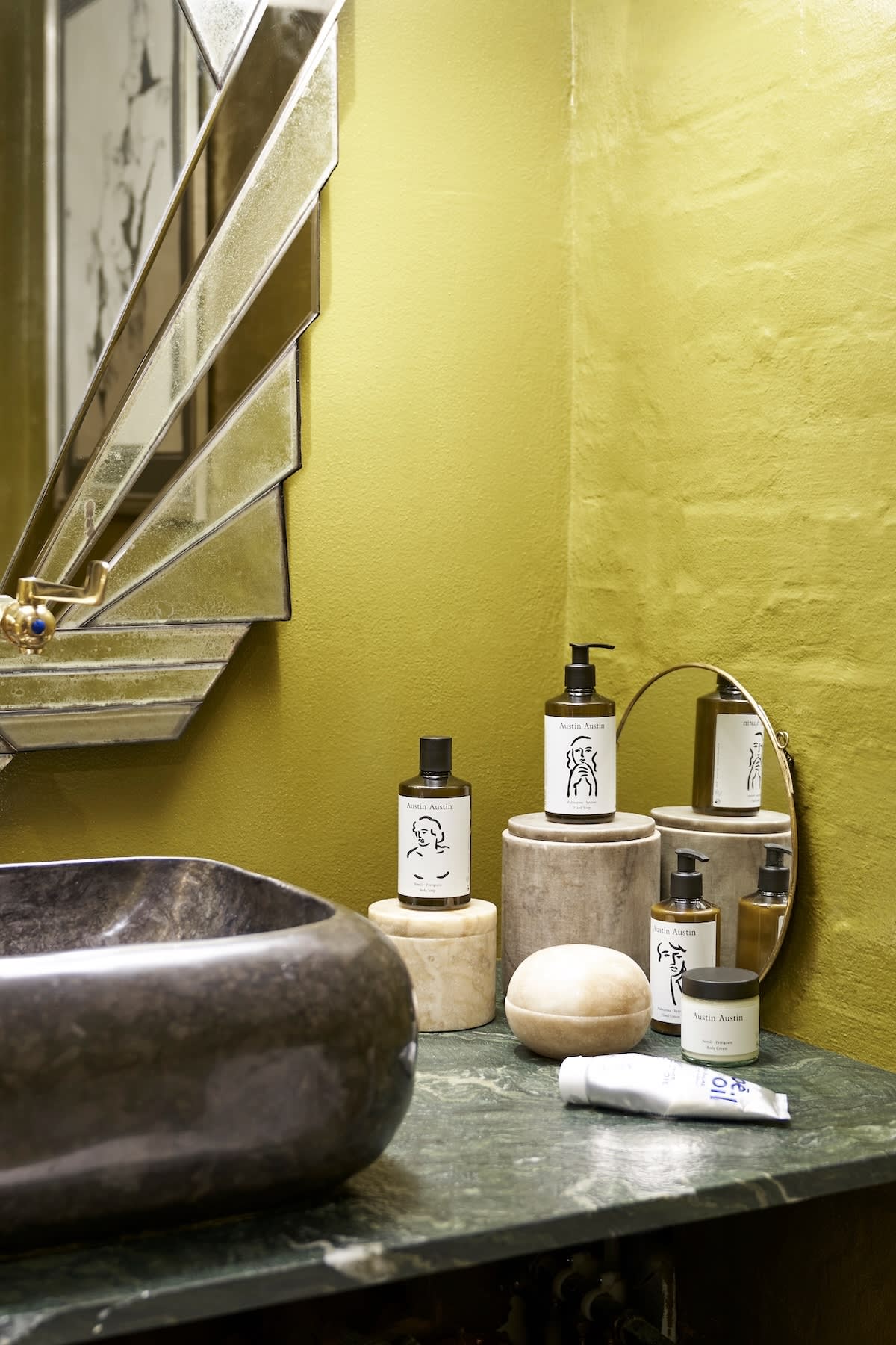 All Over Body Oil - Jao Brand I Natural scent 5 - Rabens Saloner