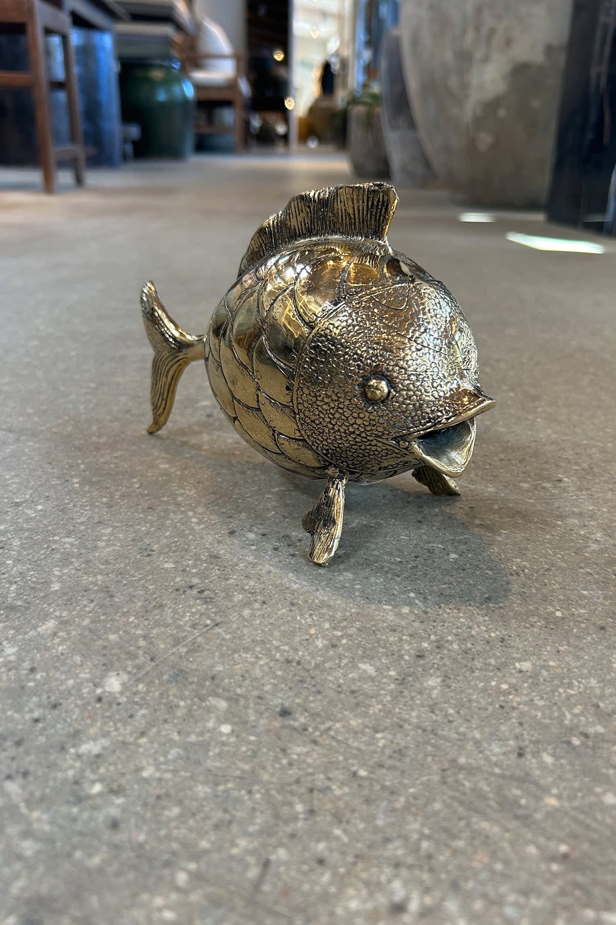 Decorative Brass Fish - Rabens Apartment I Brass 6 - Rabens Saloner