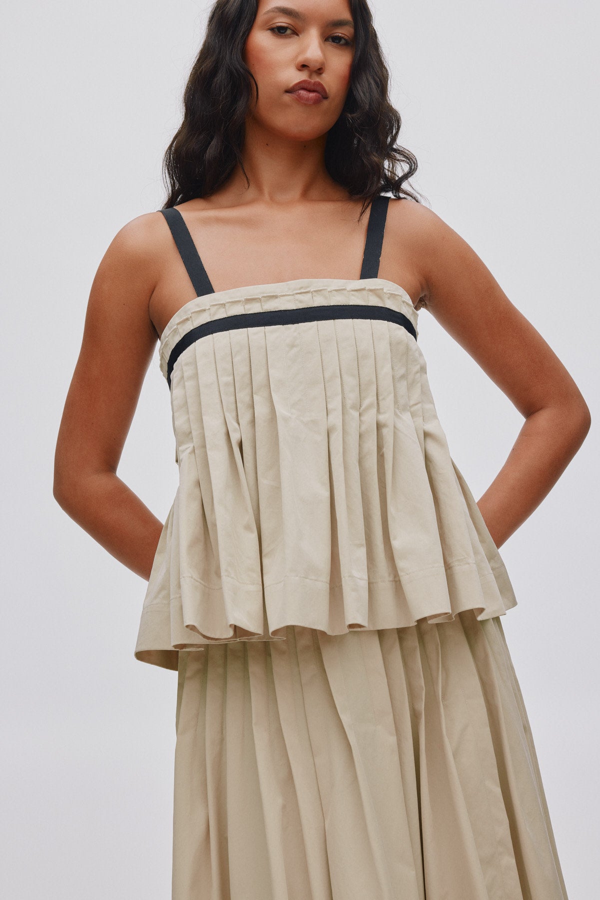 Tasmin - Light fusion top I Sand 8 - Rabens Saloner