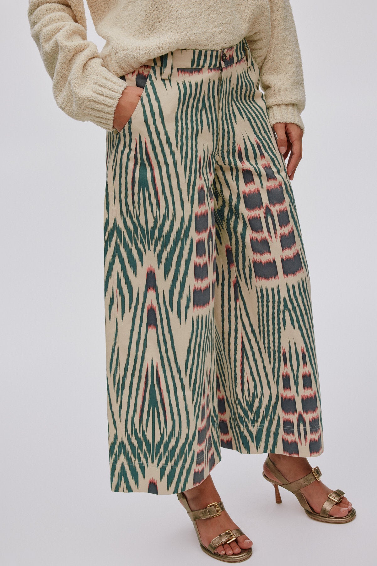 Amari - Ikat combat crop pants I Forest pink sand 3 - Rabens Saloner