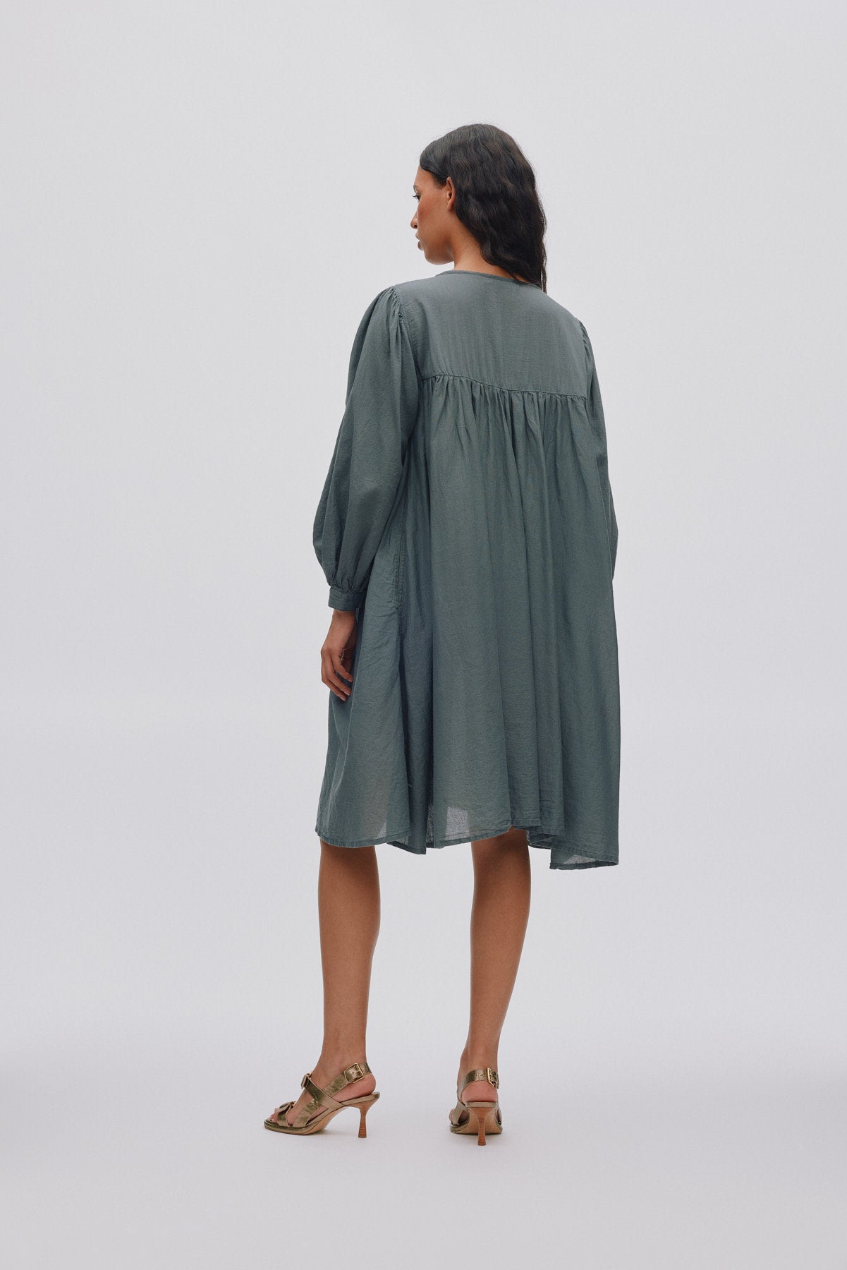 Elda - Cotton full sleeve dress I Macadan 3 - Rabens Saloner