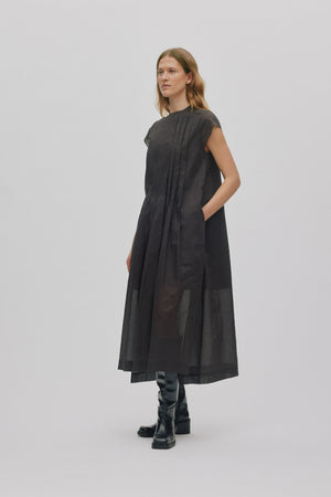 Taya - Multi layer long dress I Liquorice Liquorice XS 2 - Rabens Saloner
