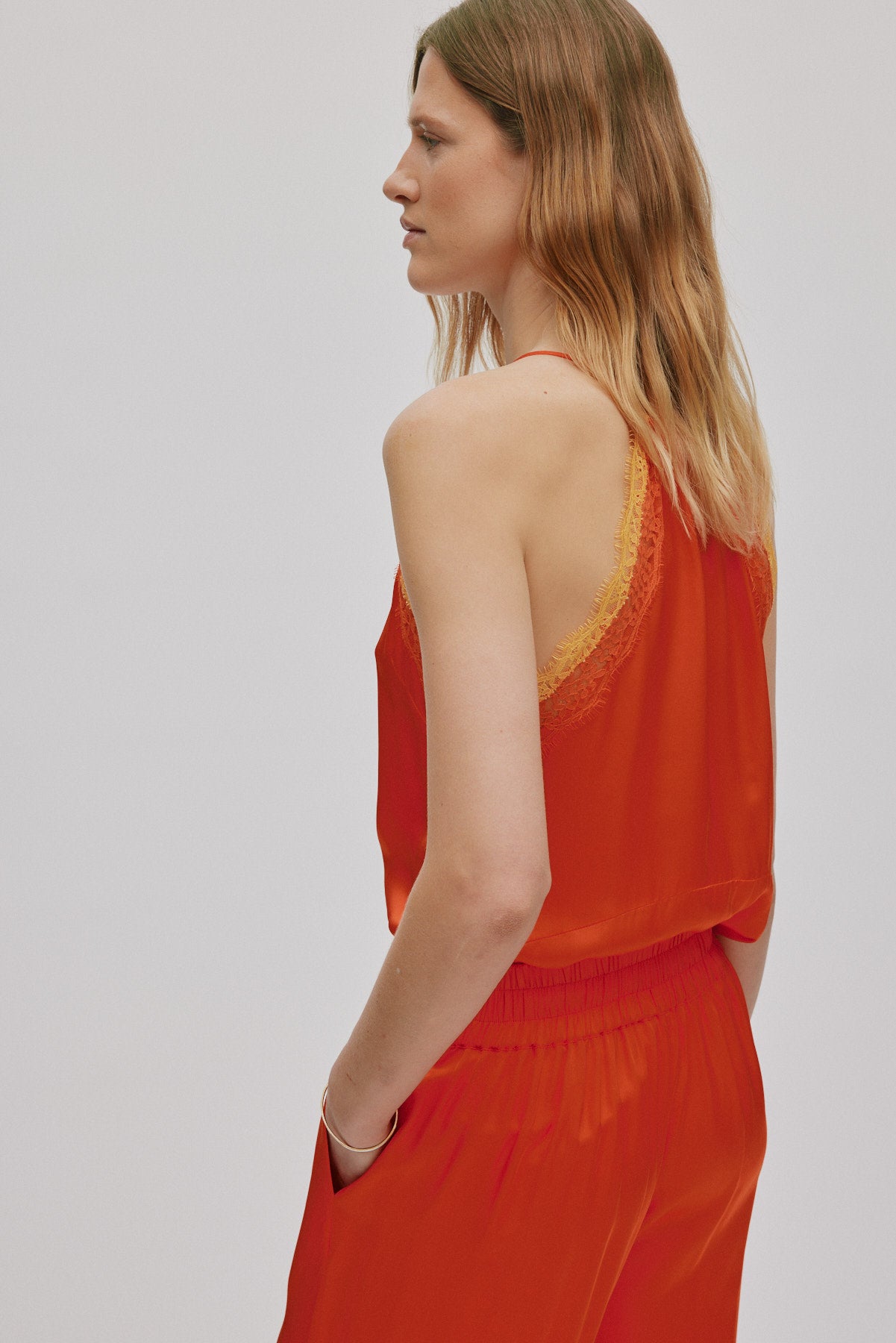 Soho - Contrast lace camisole top I Deep mandarin 4 - Rabens Saloner