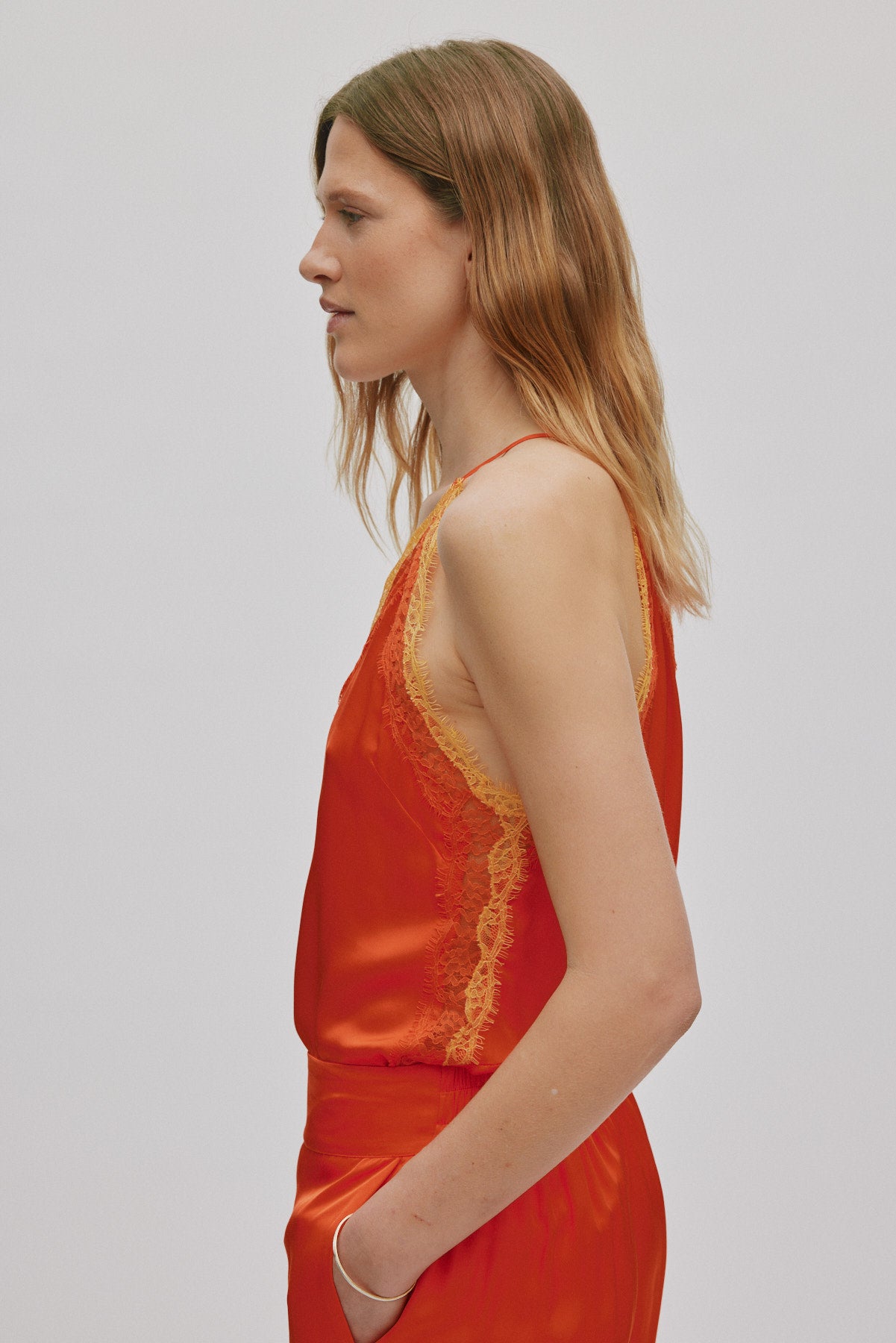 Soho - Contrast lace camisole top I Deep mandarin 3 - Rabens Saloner