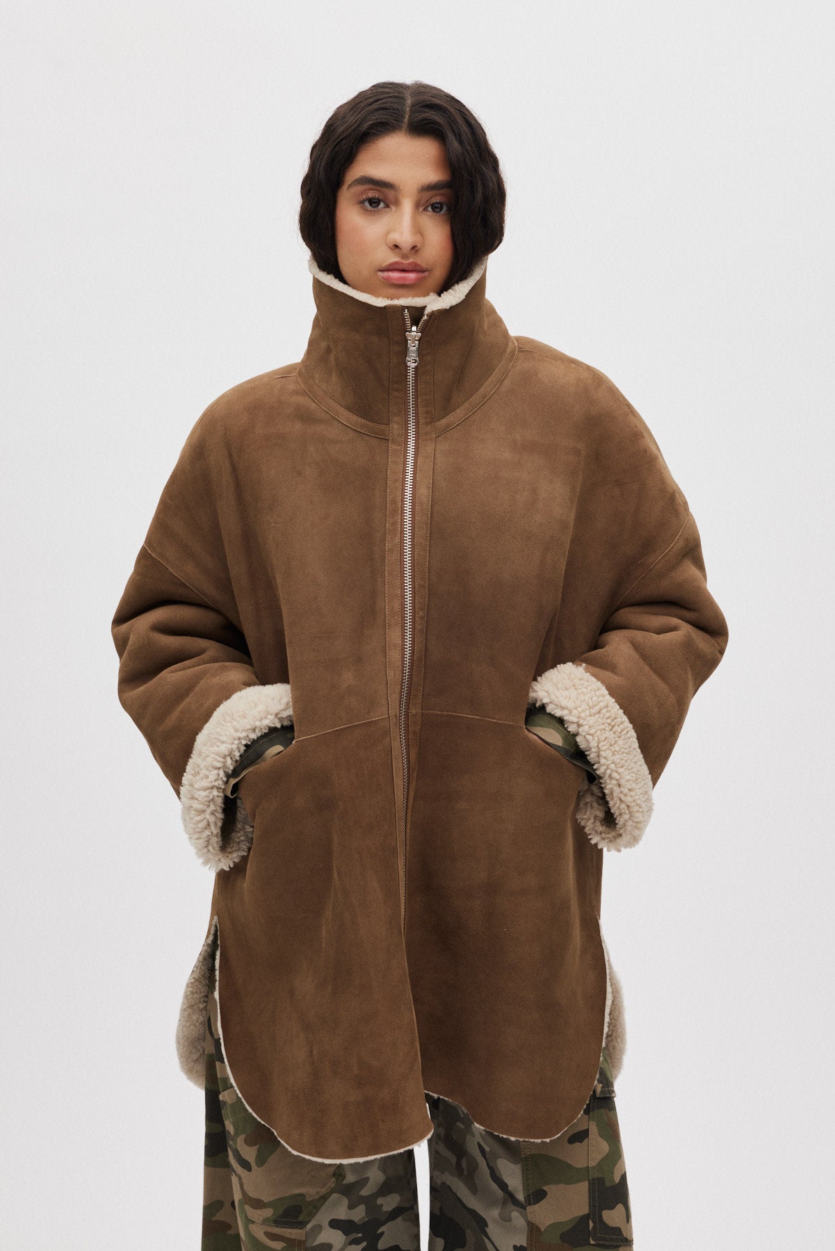 Ejsa - Shearling coat I Dark brown natural combo 2 - Rabens Saloner