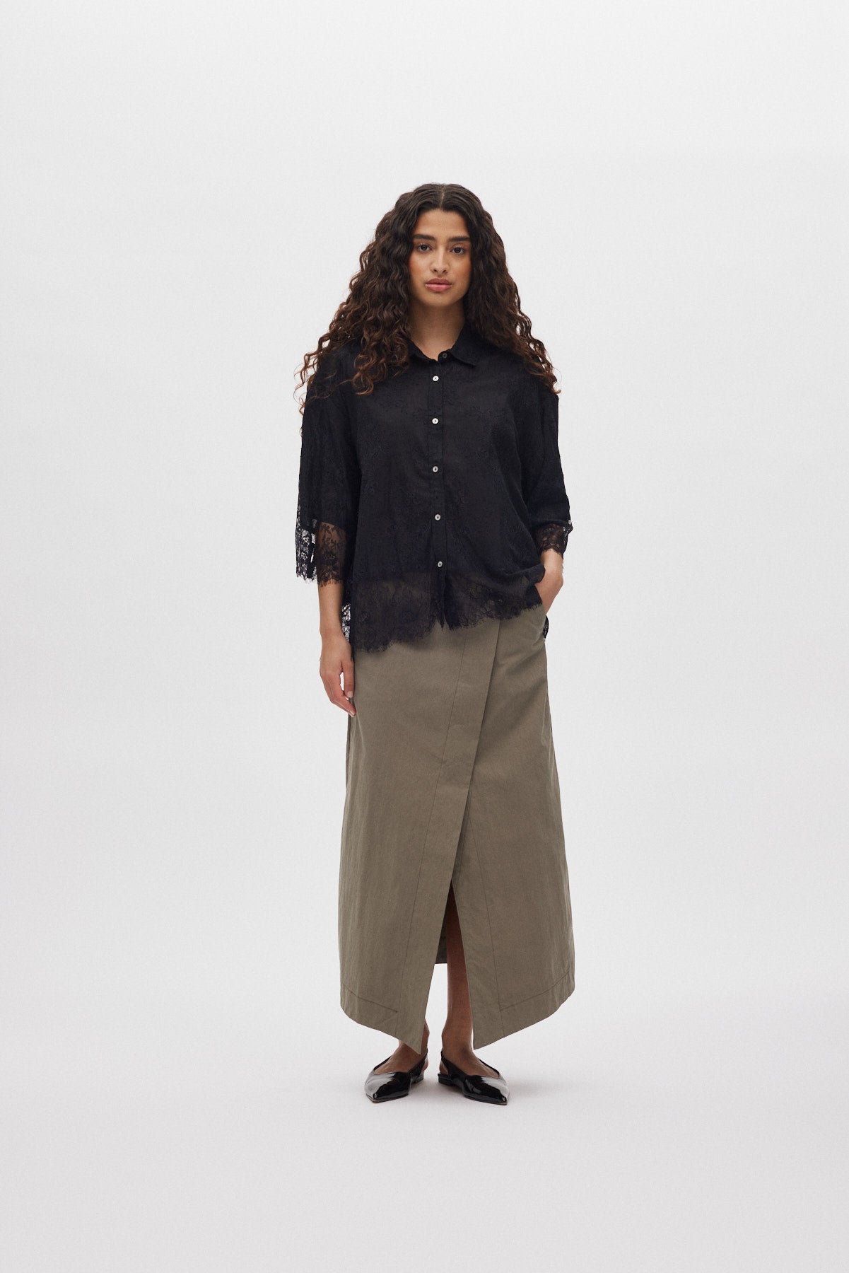 Babara - Laced multi layer shirt I Black 2 - Rabens Saloner